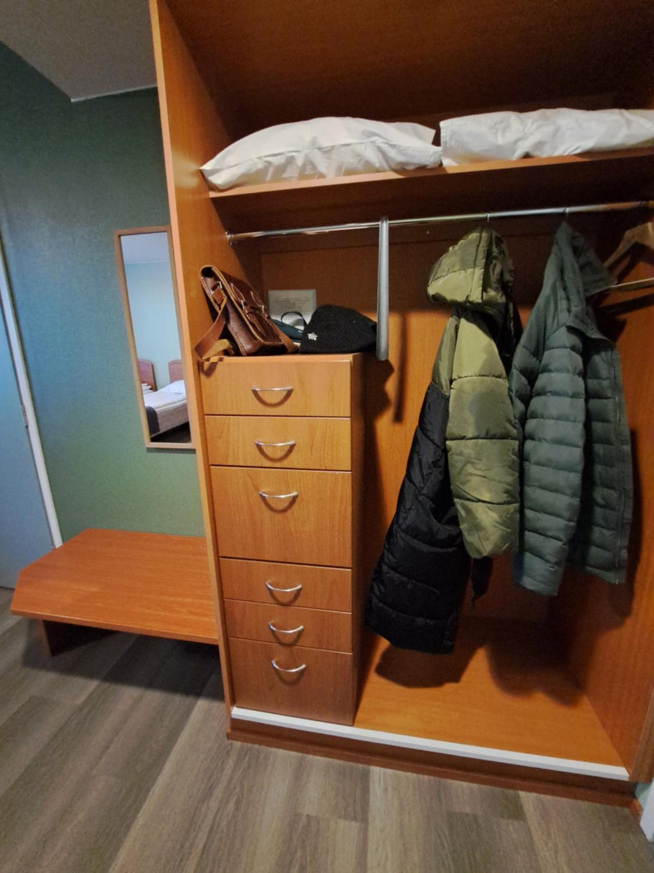Deluxe Double Room with Extra Bed - Photo 1