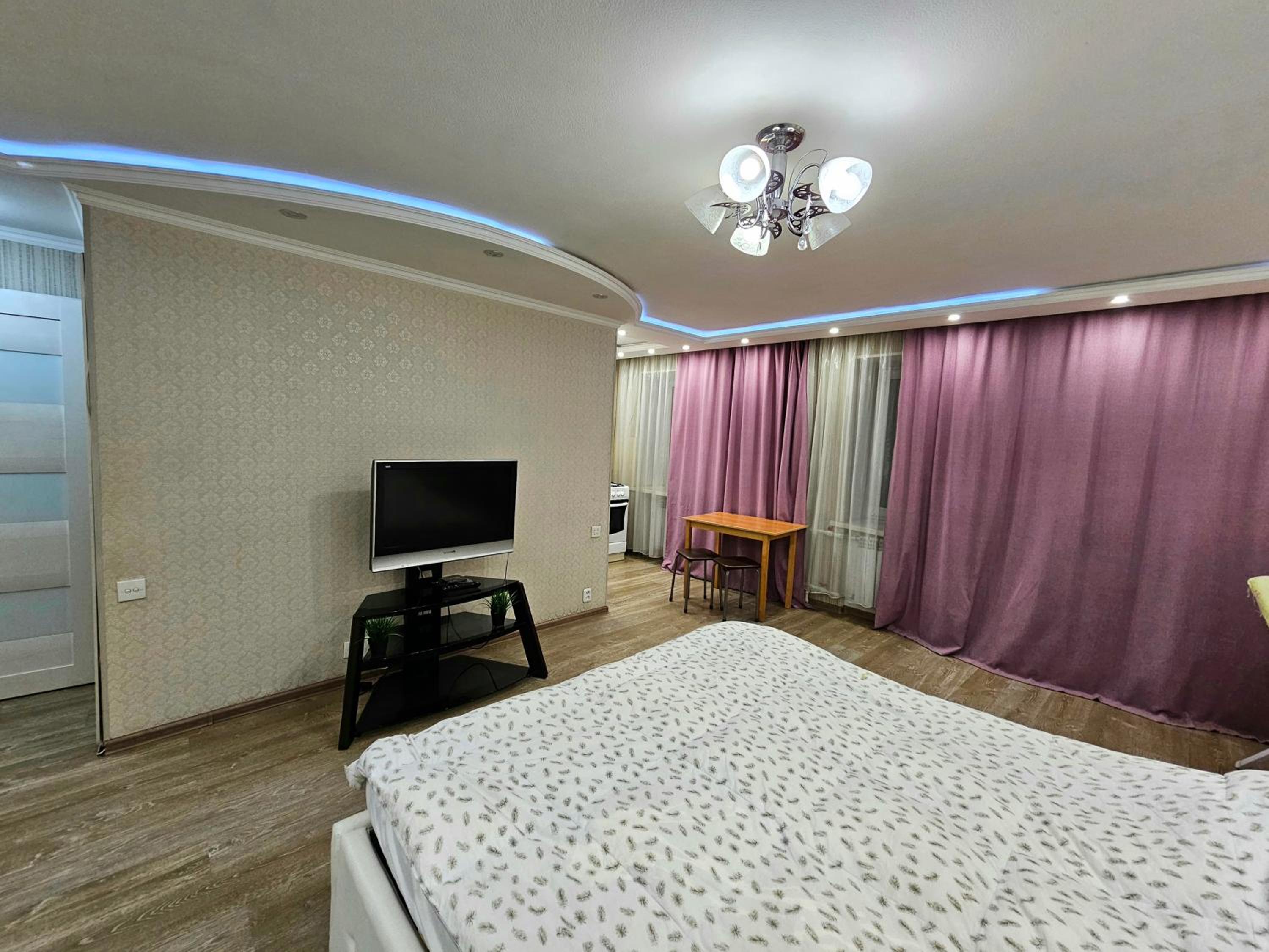 One-Bedroom Apartment photo 1