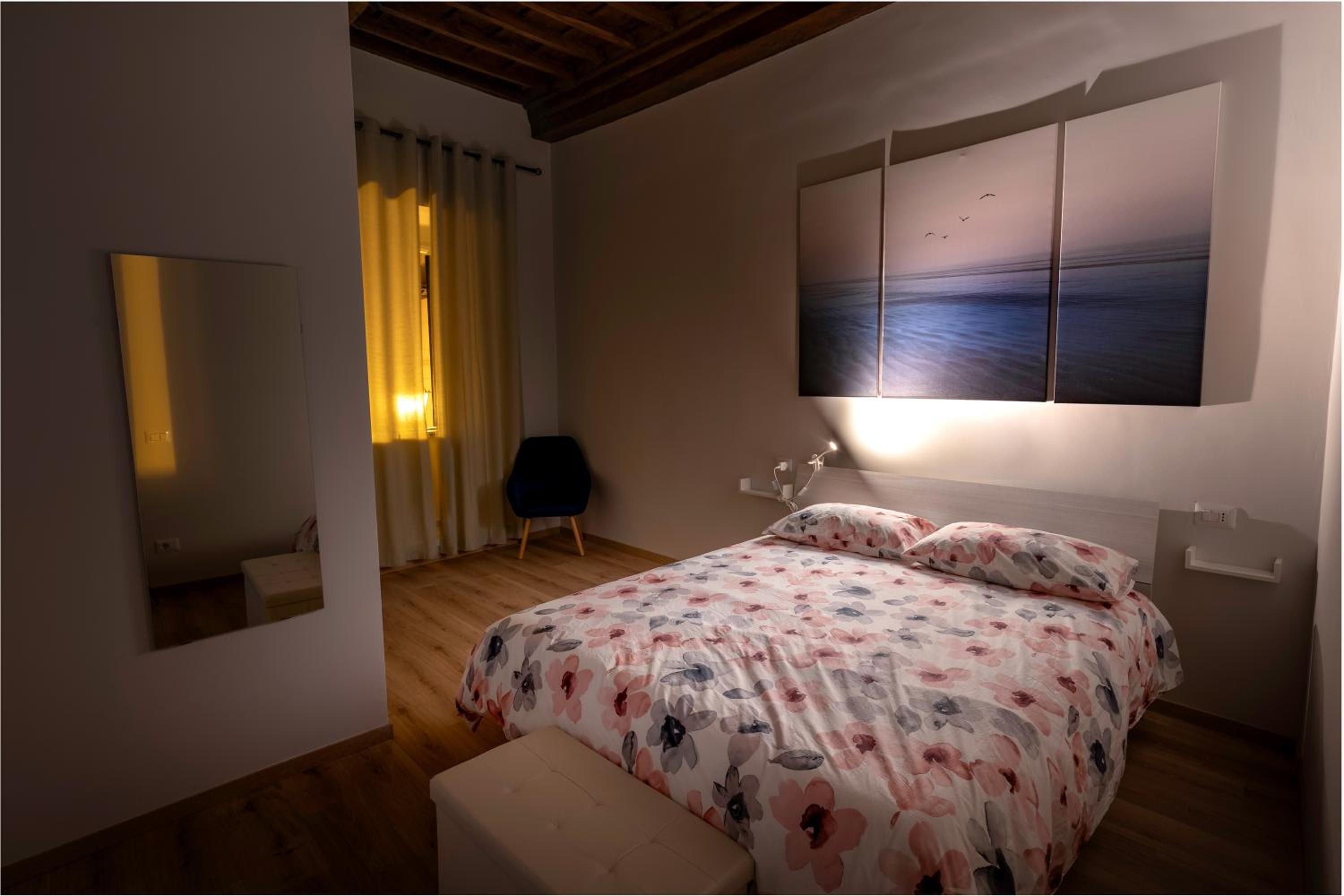 Triple Room with Private Bathroom photo 3