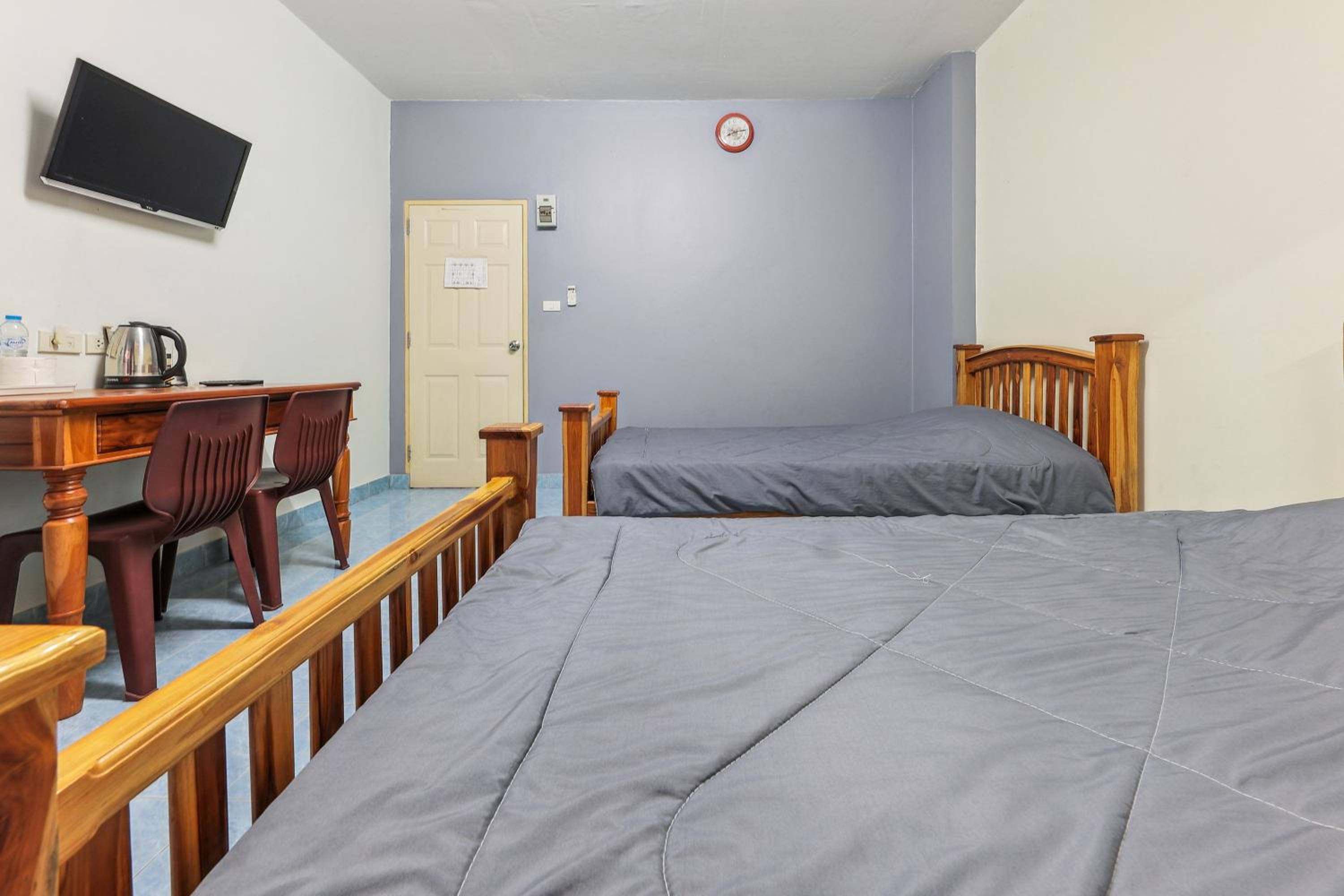 Superior Twin Room - Photo 3