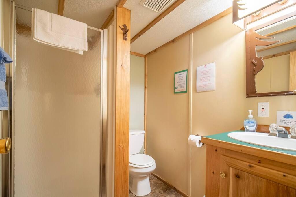 Two-Bedroom House photo 2