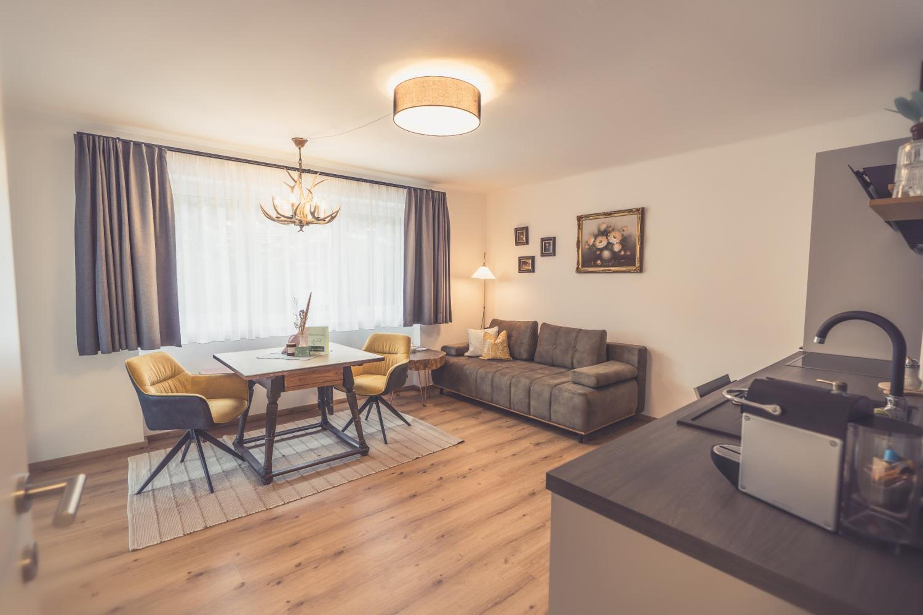 Apartment with Lake View / Dog Friendly