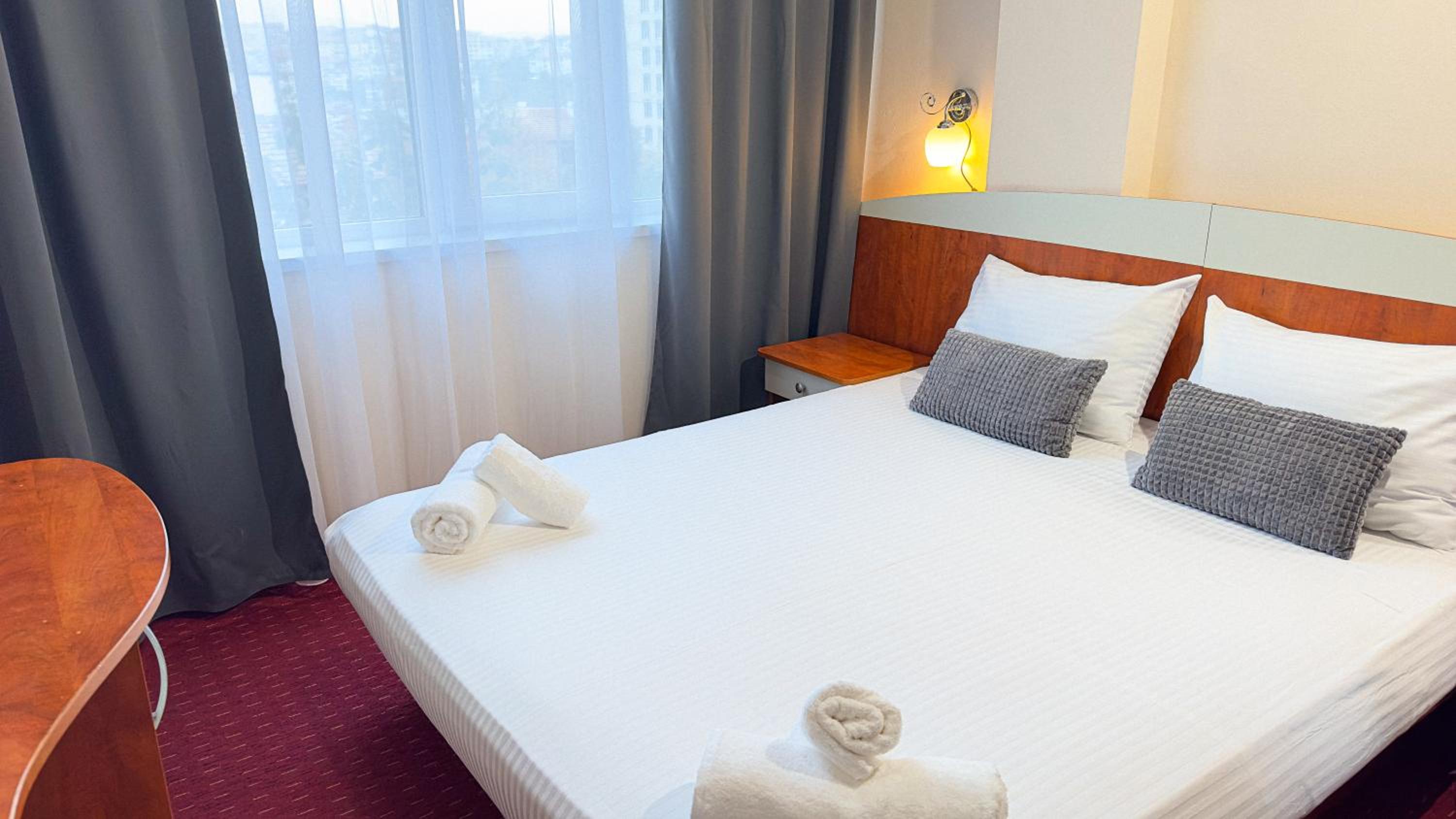 Economy Double Room photo 3