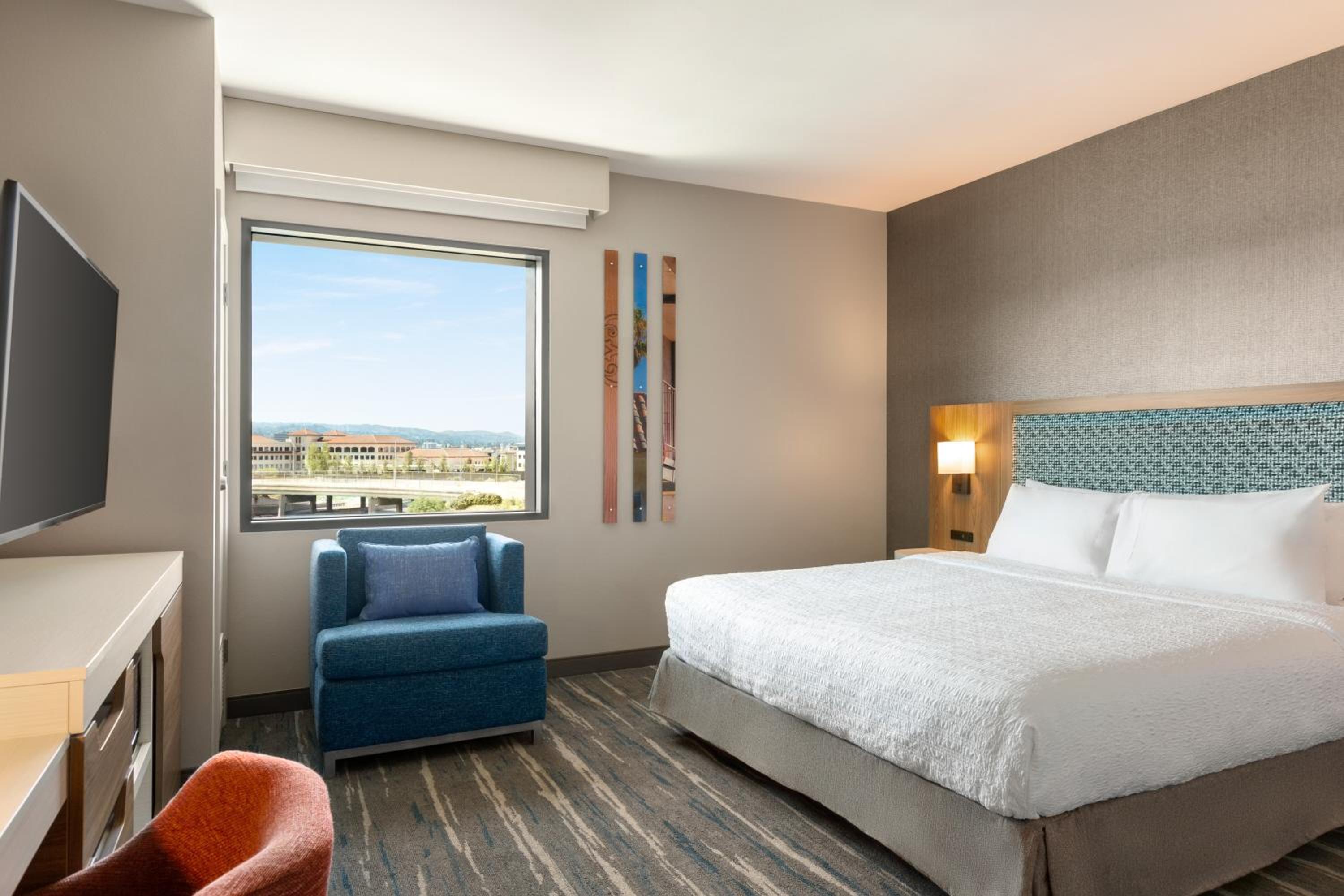 King Room with Roll-In Shower - Mobility and Hearing Access