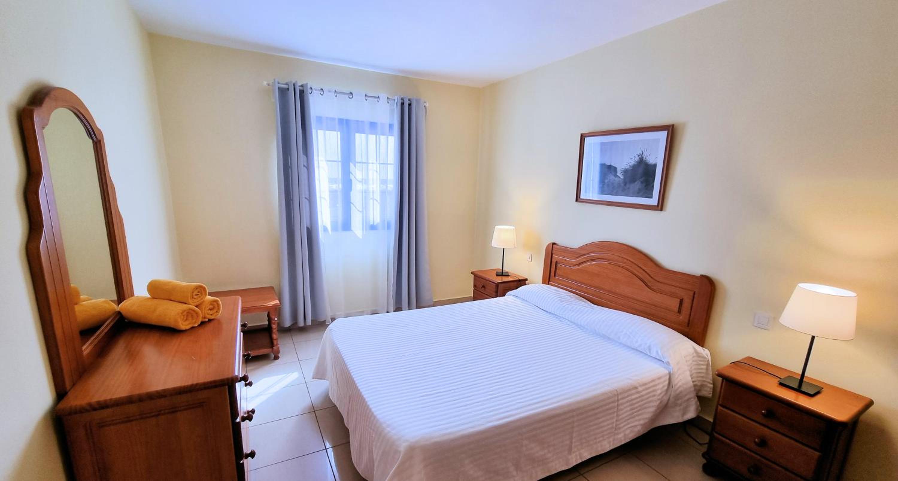 Apartamento con vista al jardín