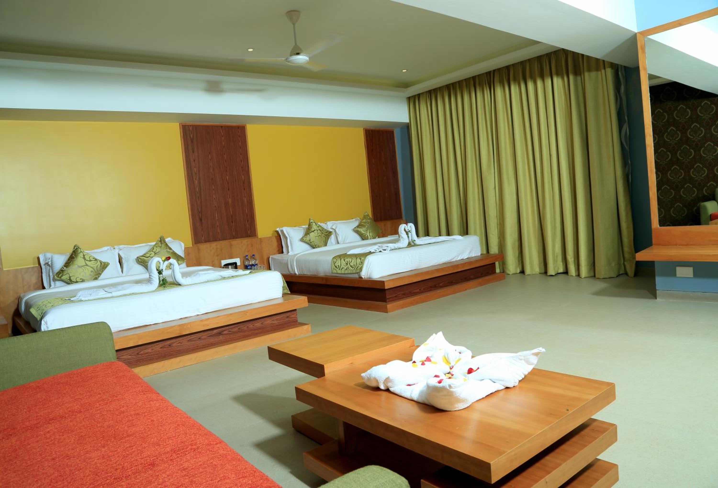 Family Room - Photo 10