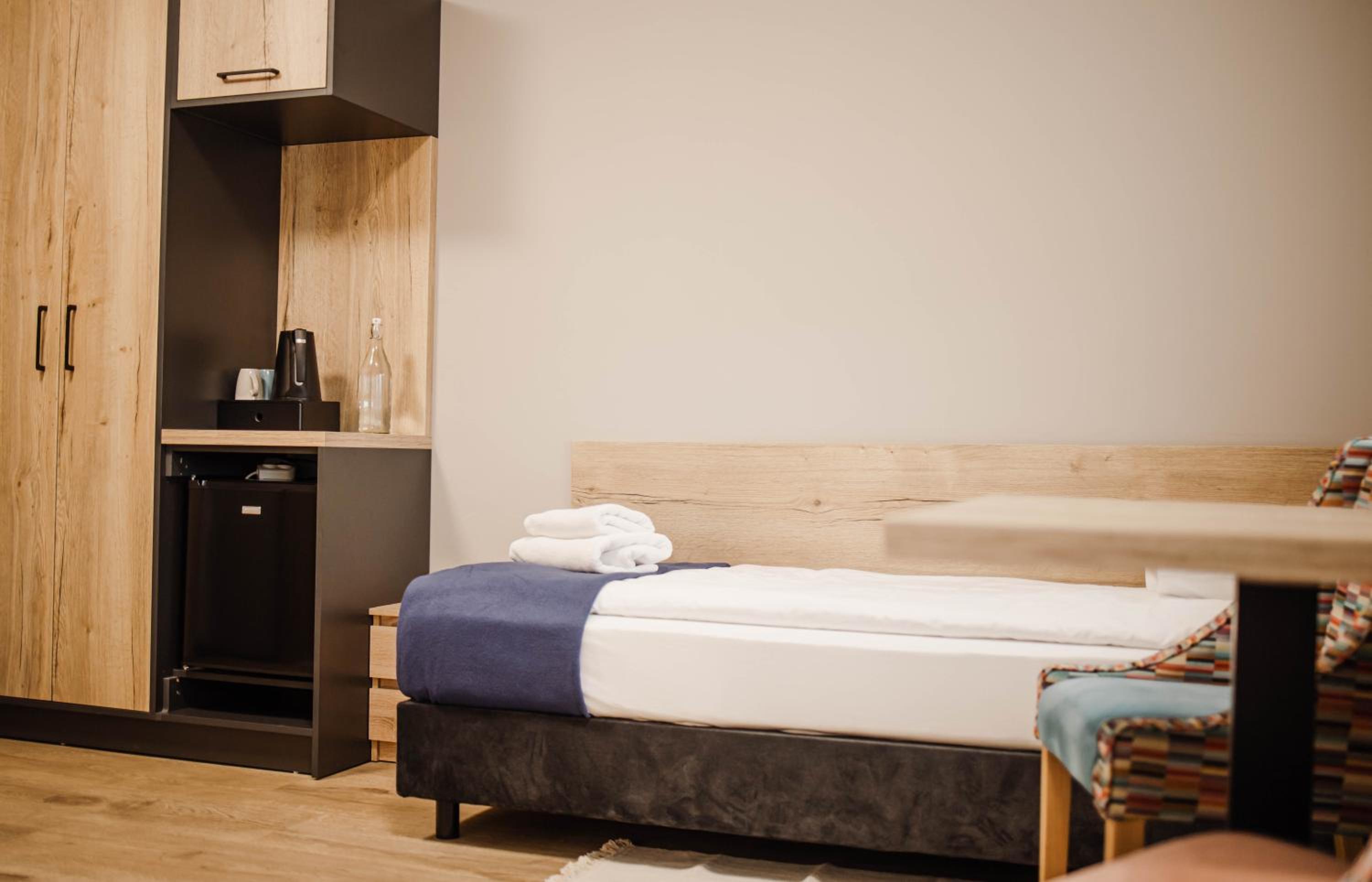Small Double Room - Photo 1