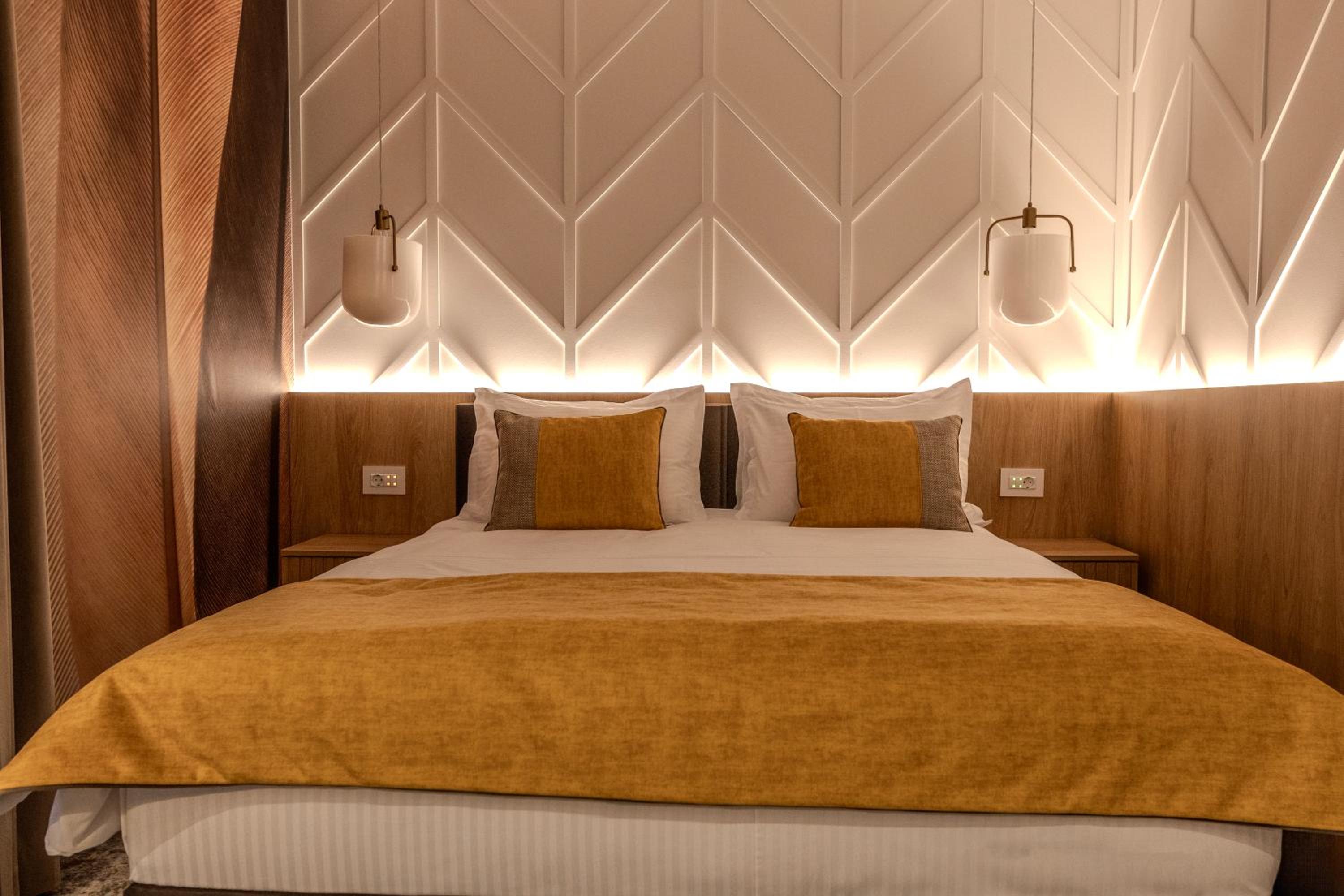 Double Room - Photo 1