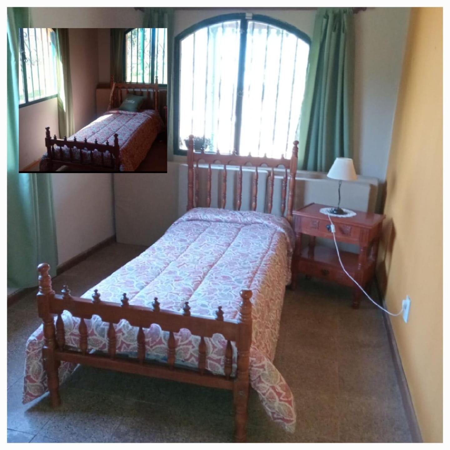 Three-Bedroom House photo 3