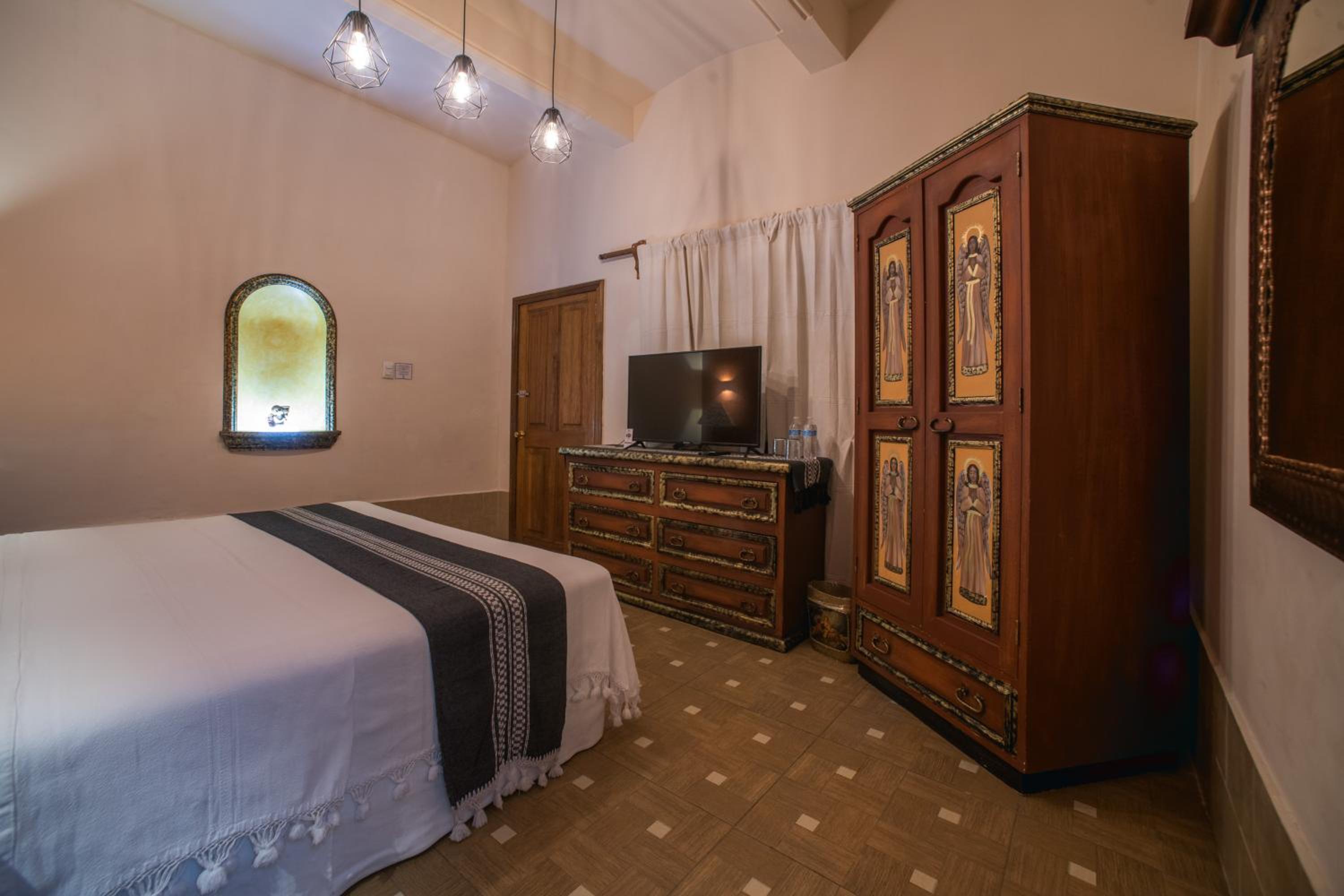 Double Room with One Double Bed photo 2