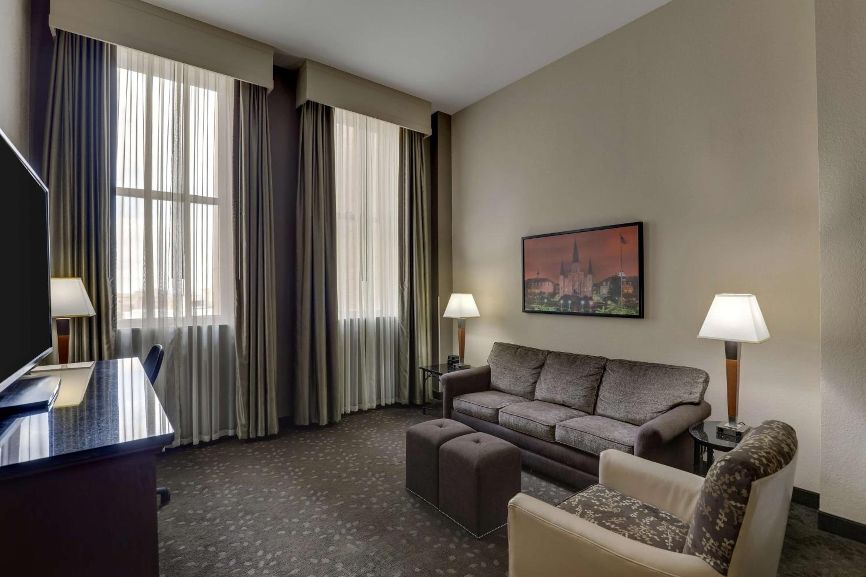 Superior King Suite
