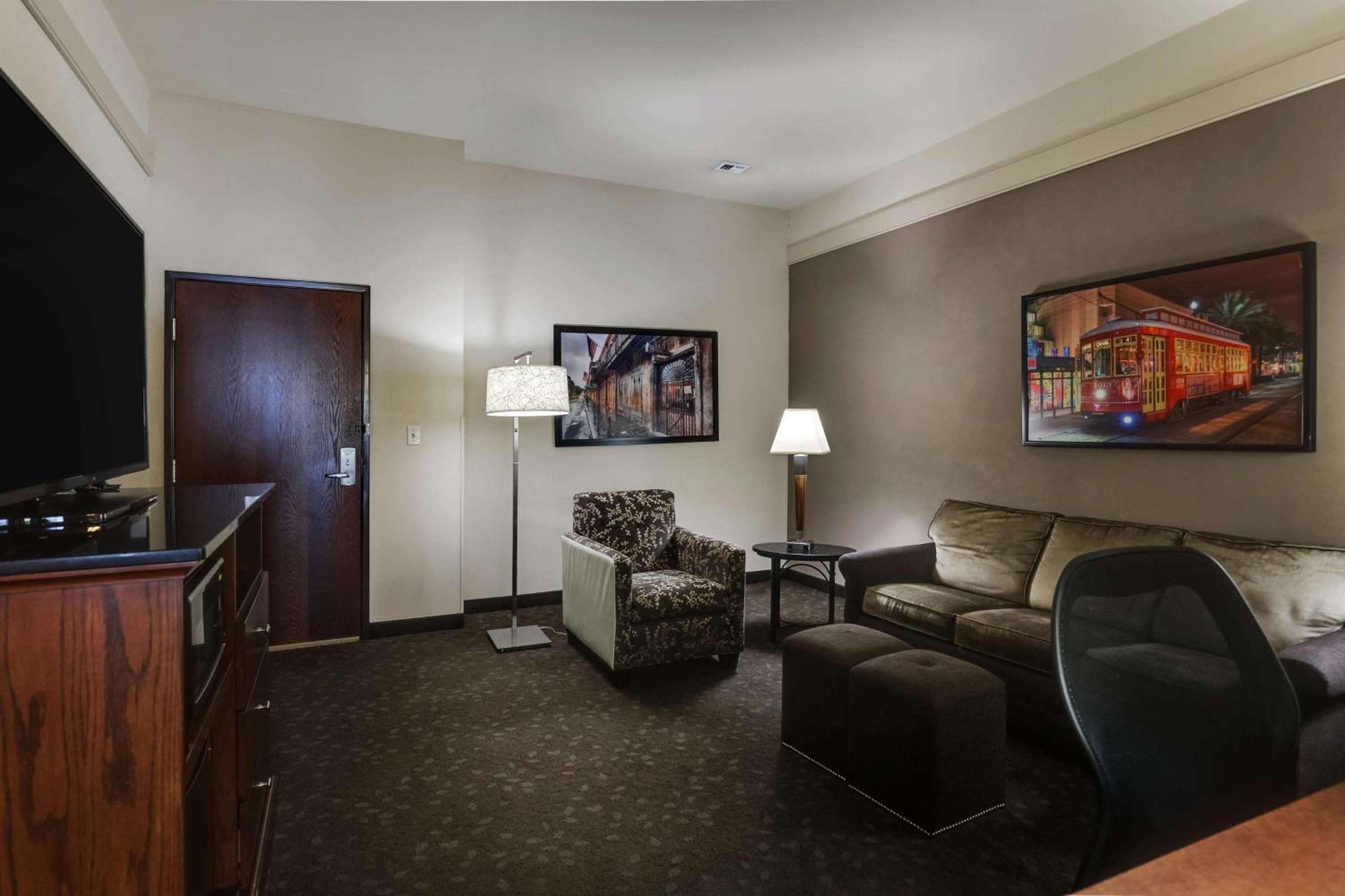 Queen Suite with Two Queen Beds and Sofa Bed