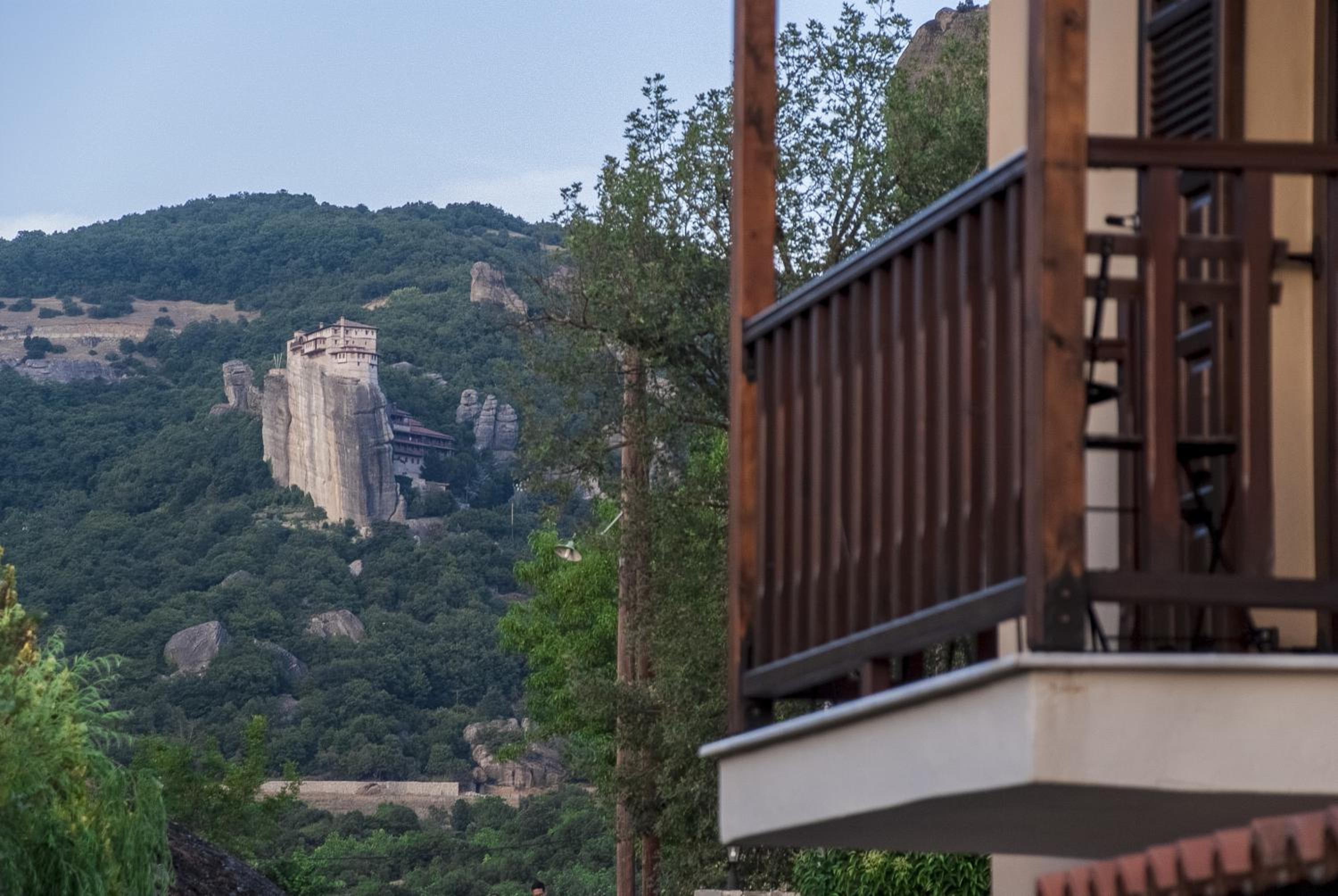 Single Room with Mountain and Partial Meteora View photo 2