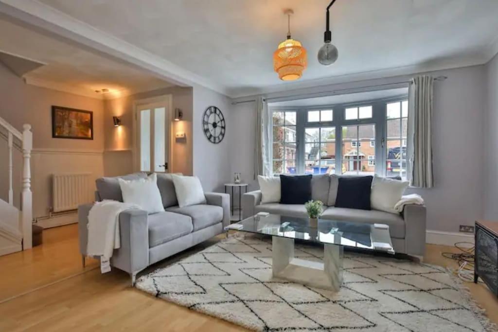 Four-Bedroom House photo 1