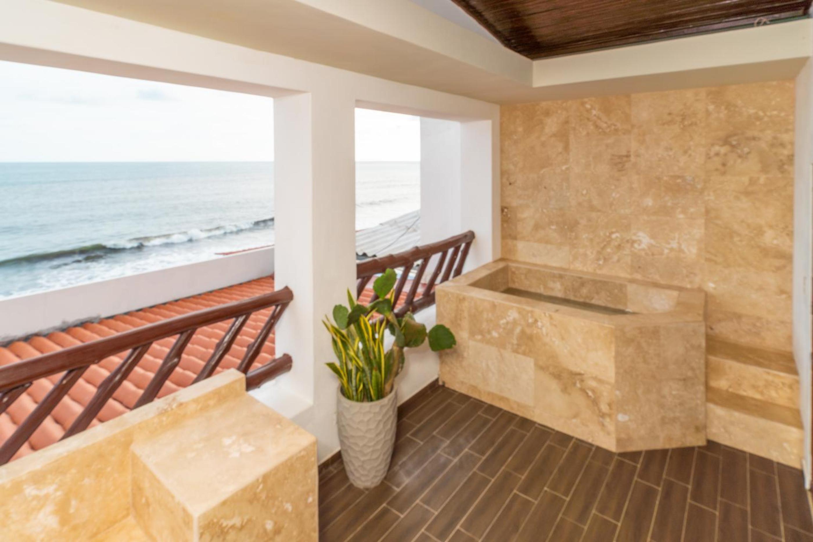 Suite with Sea View photo 2