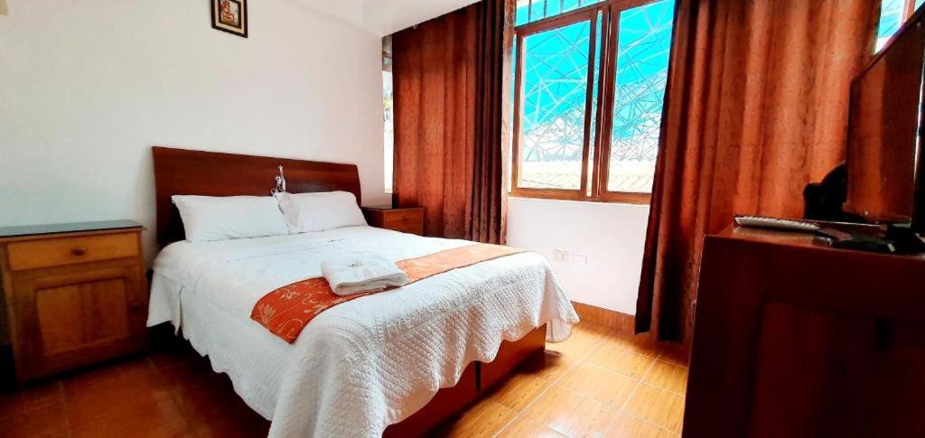 Double Room with Private Bathroom photo 2