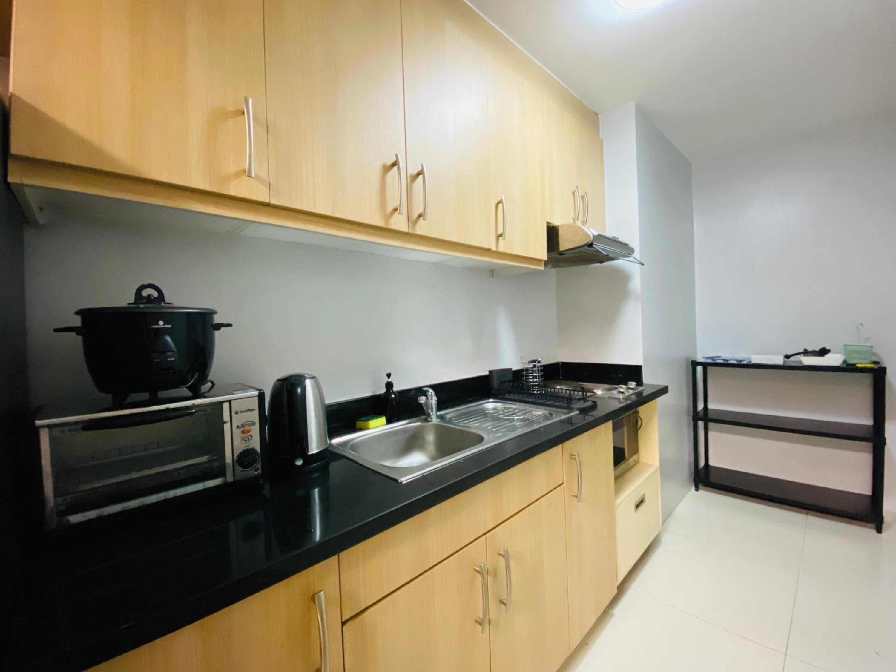 One-Bedroom Apartment - Photo 11