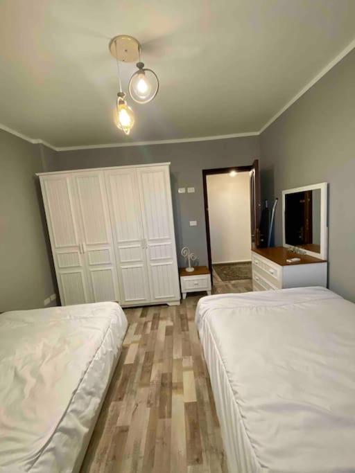 Two-Bedroom Apartment photo 2