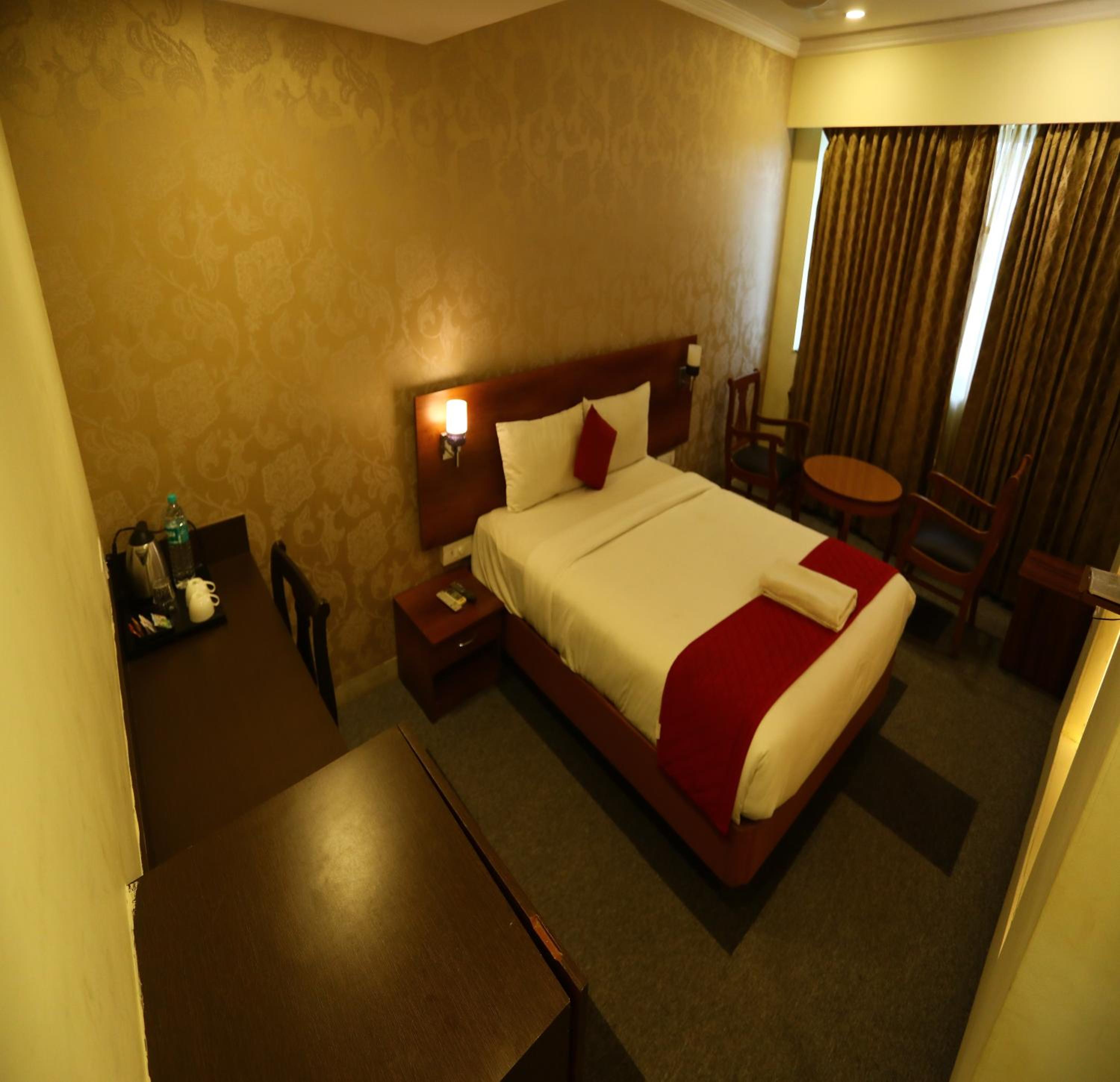 Standard Double Room photo 2