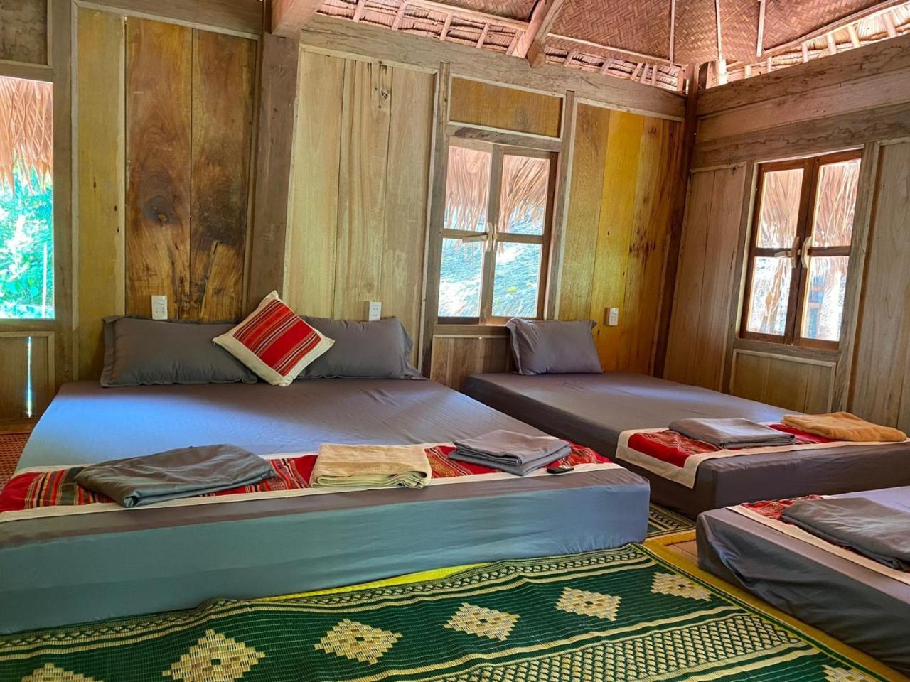 Bed in 4-Bed Dormitory Room photo 1