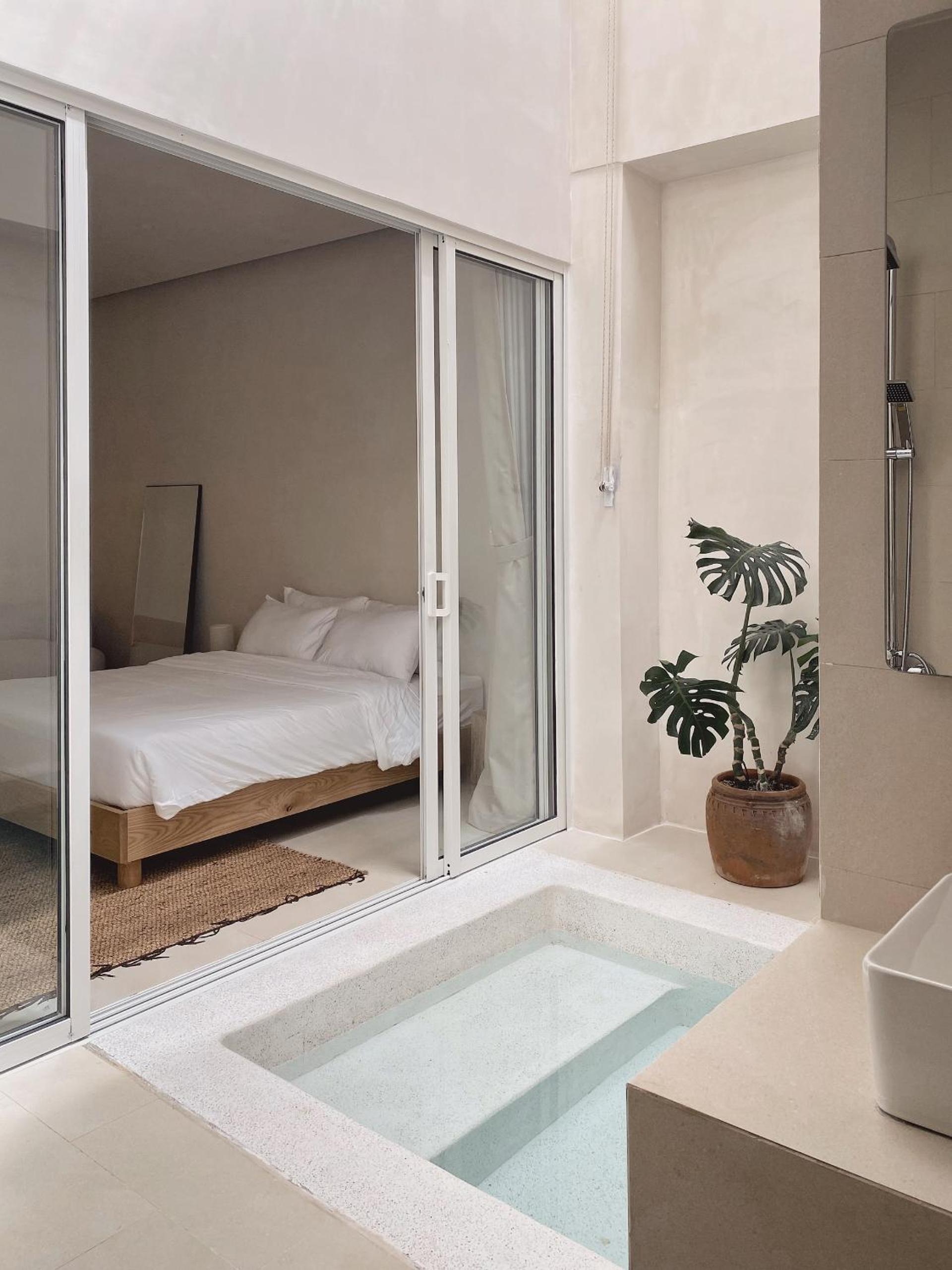 Suite with Private Pool