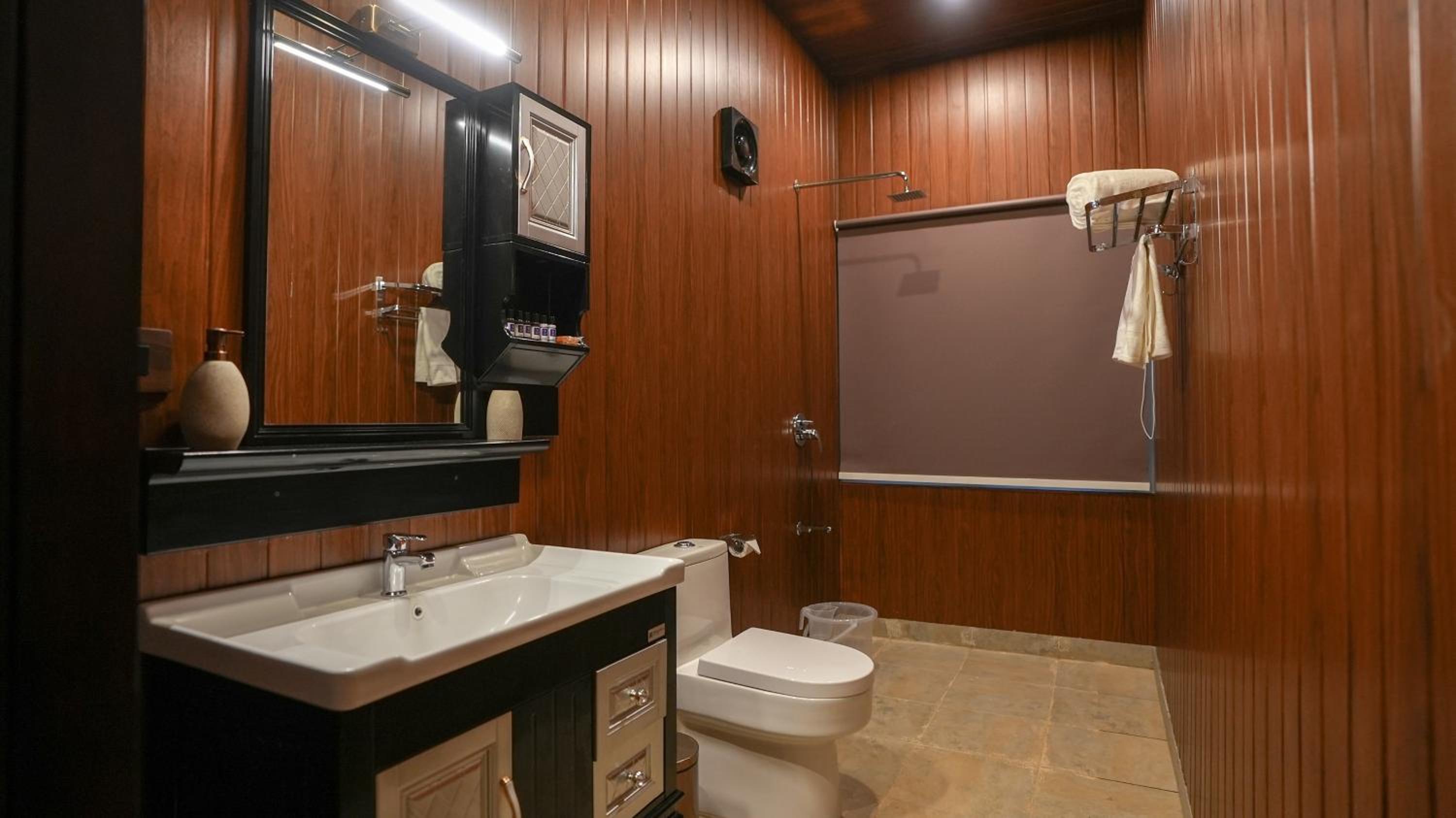 Suite with Private Pool - Photo 2