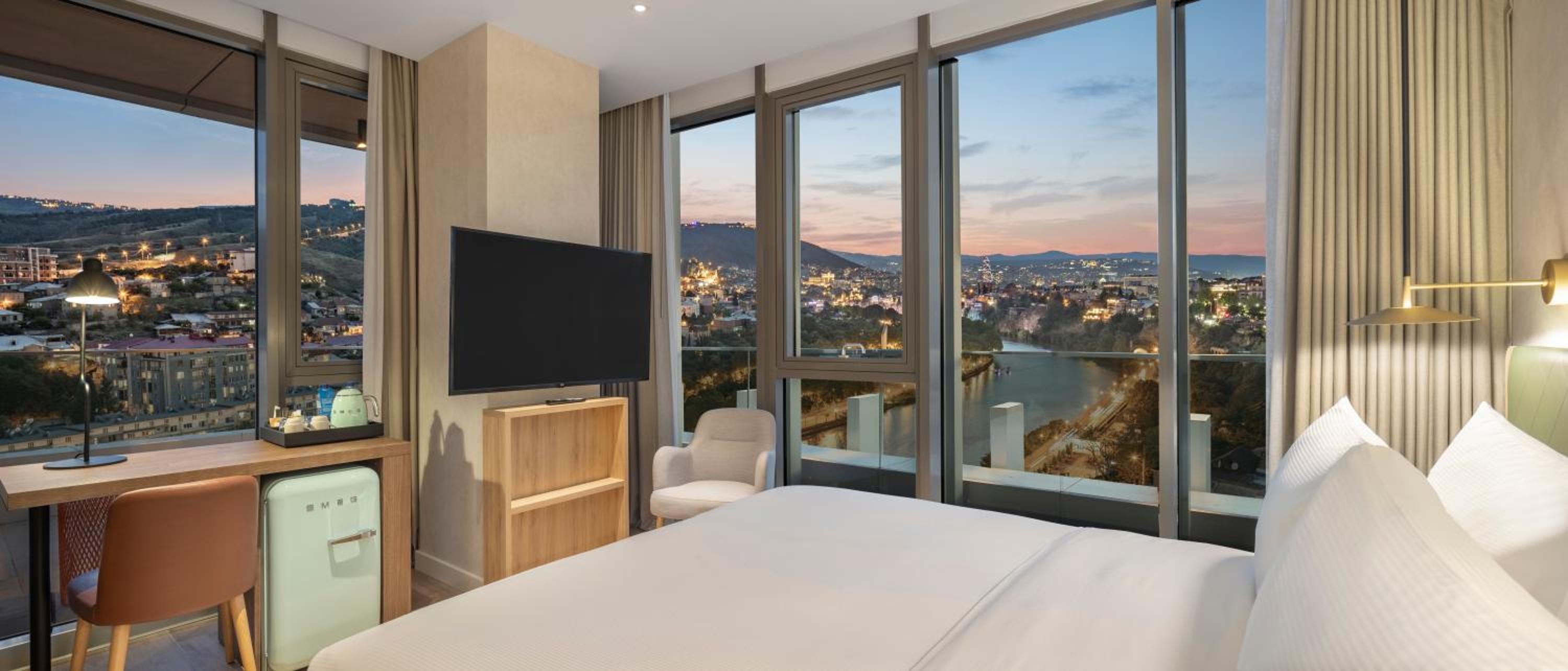 King Room with Terrace - Photo 5