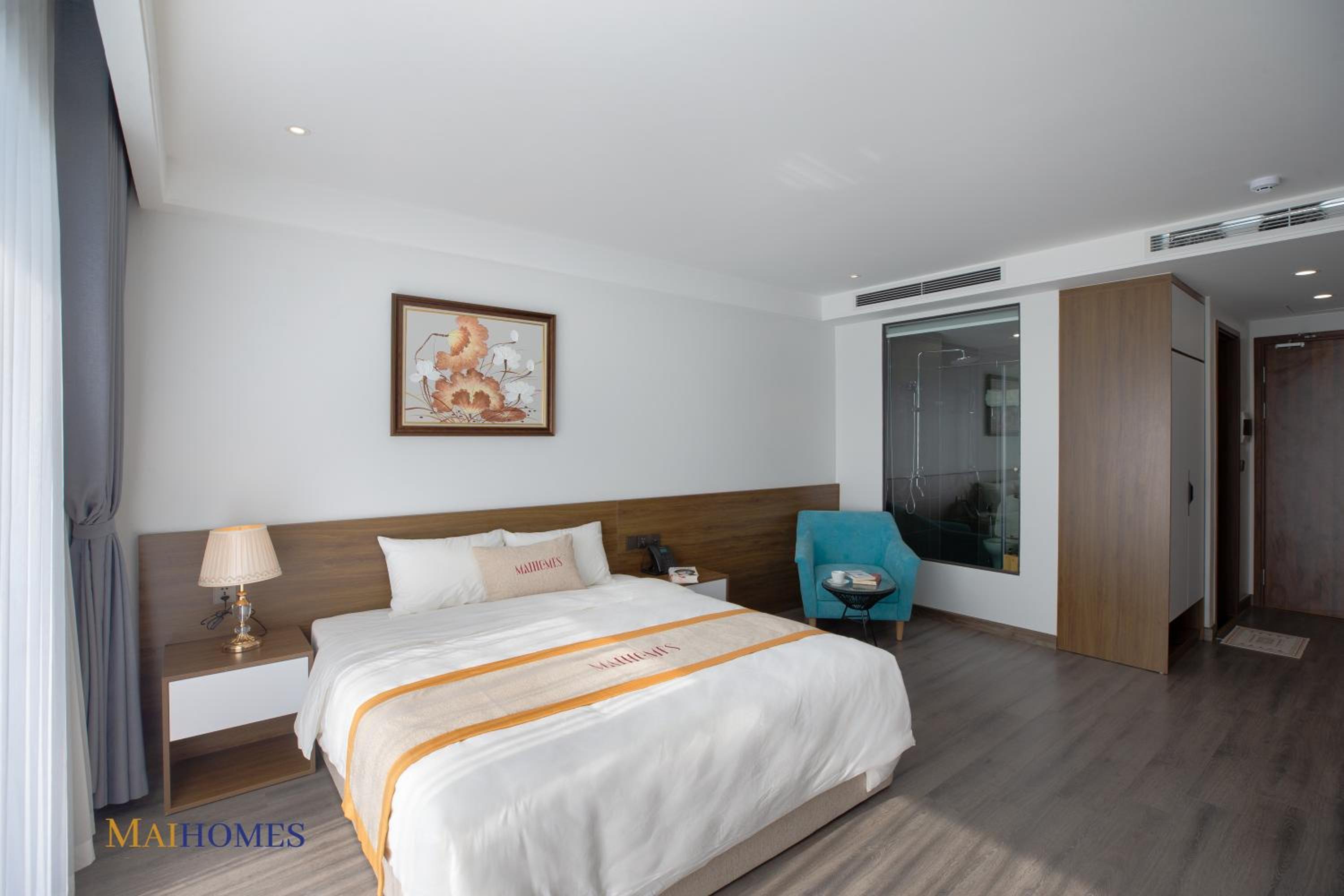 King Room with Lake View photo 1