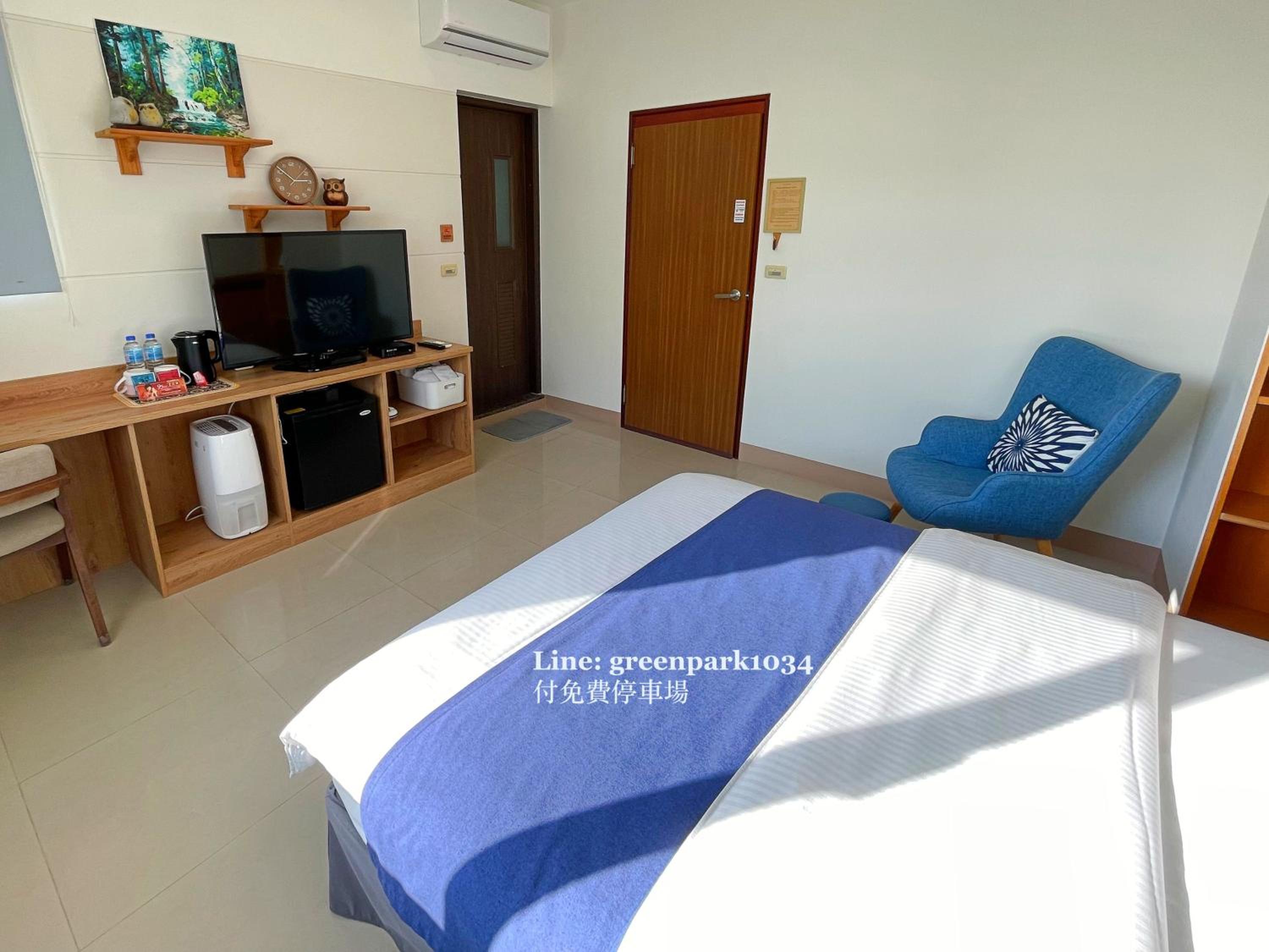Standard Double Room - Photo 5