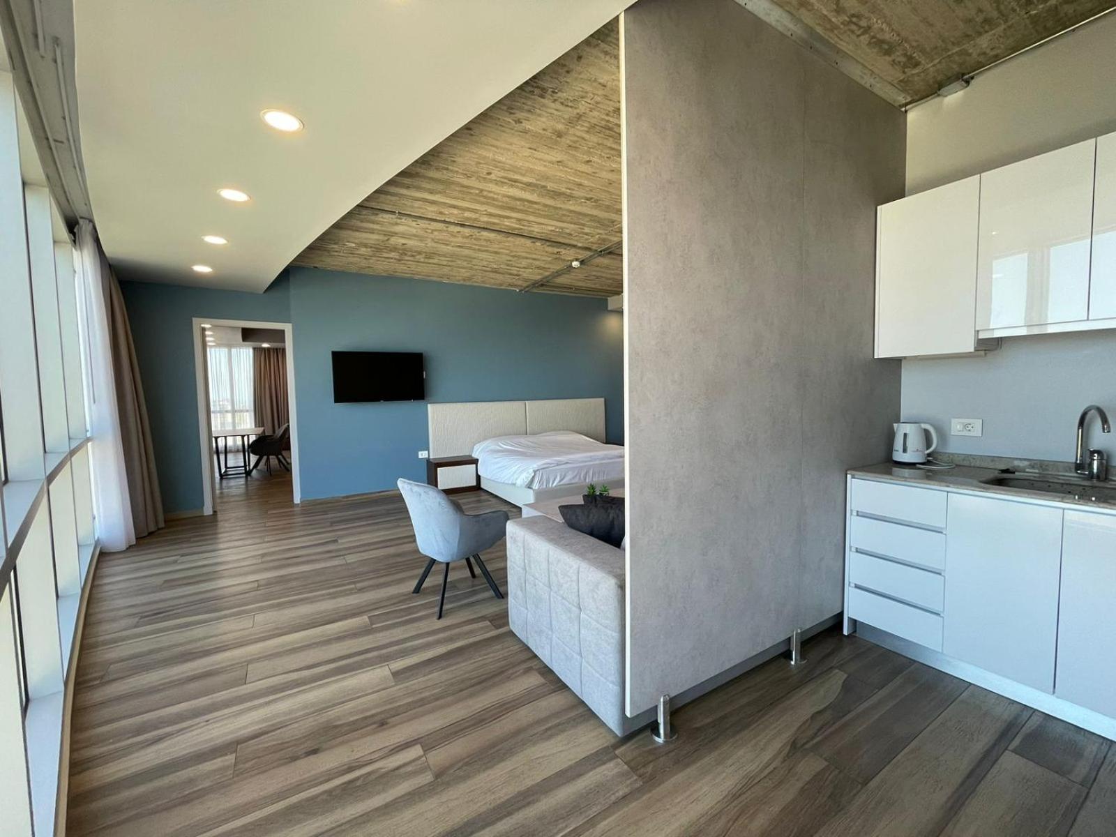 Two-Bedroom Suite photo 2
