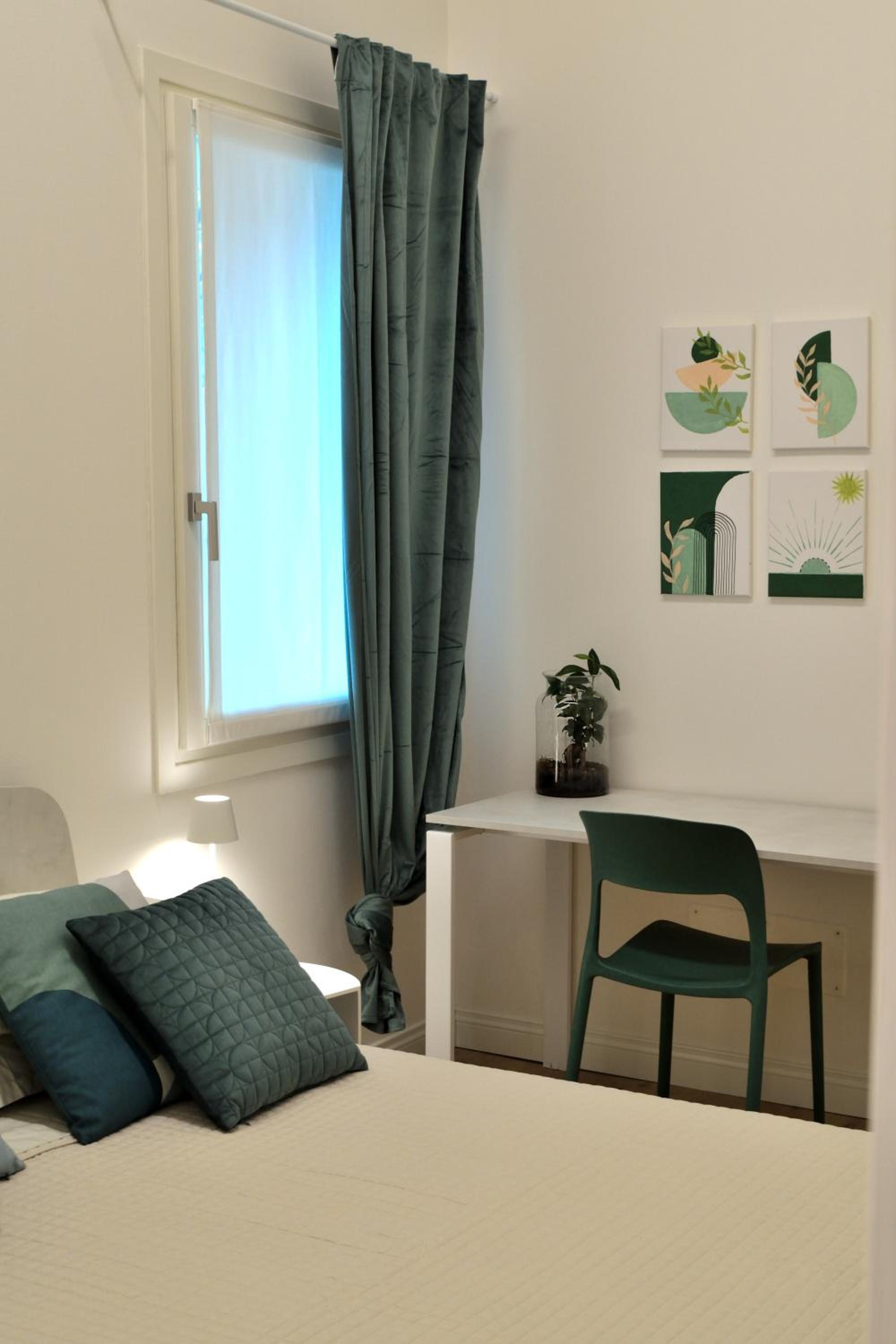 Double Room with Private Bathroom photo 2