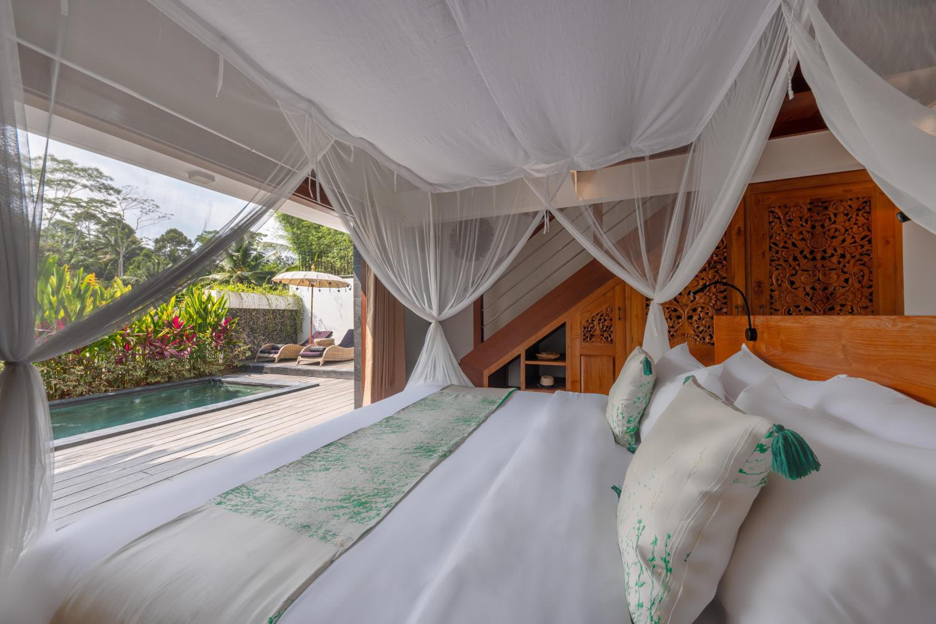 Sri Lodge with Private Pool  - Photo 4