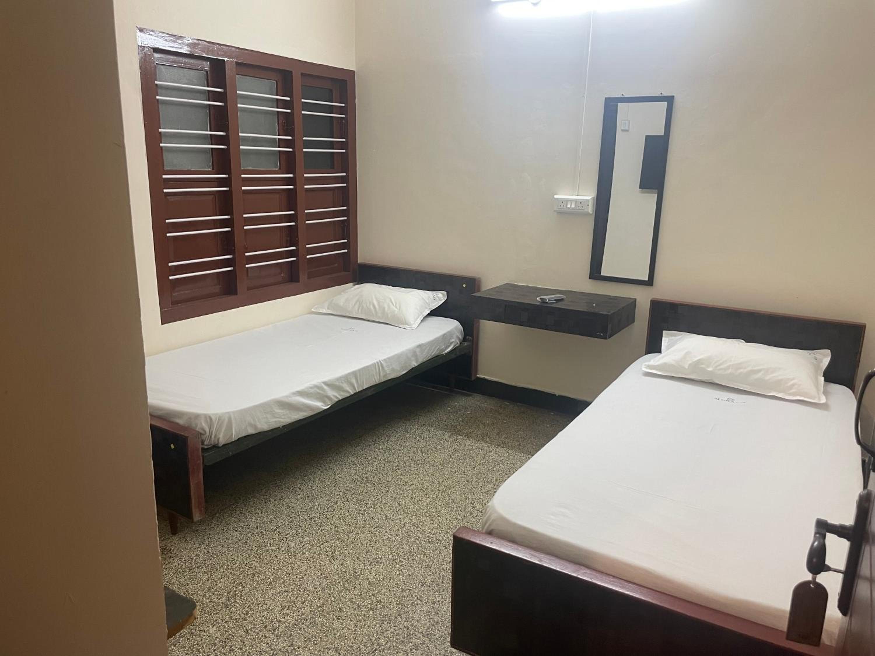 Deluxe Double Room With Extra Bed photo 1