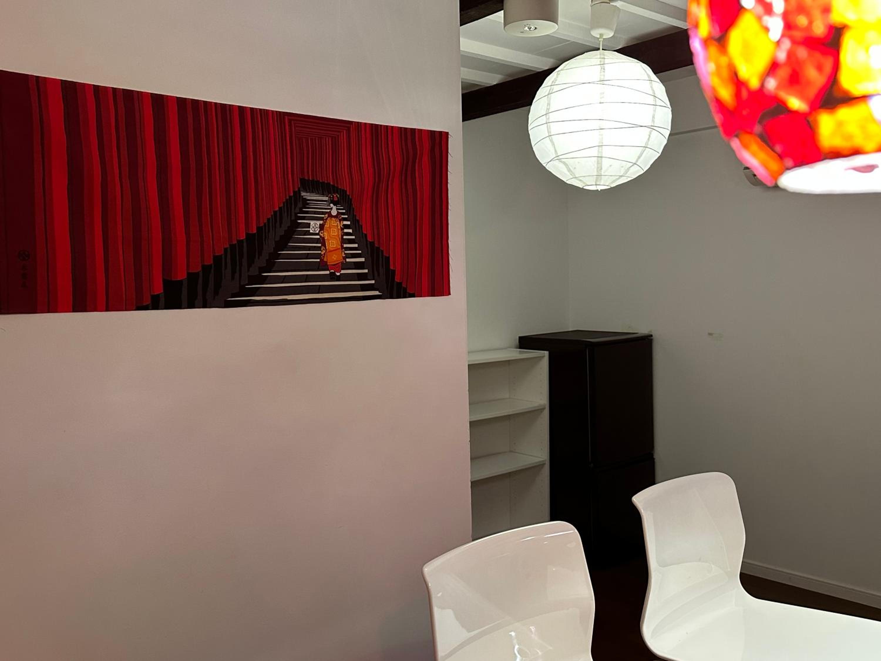 One-Bedroom Apartment - Photo 7