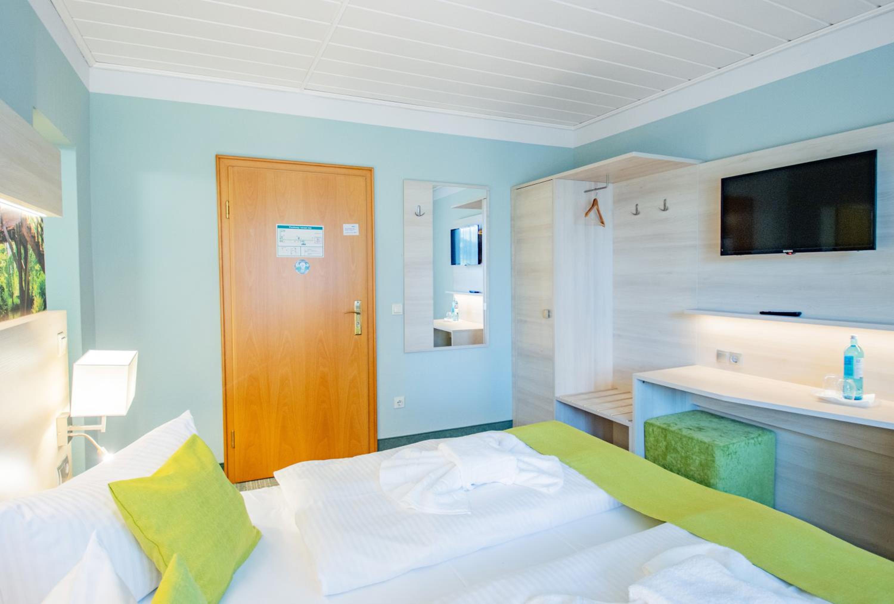 Double Room with Balcony photo 2