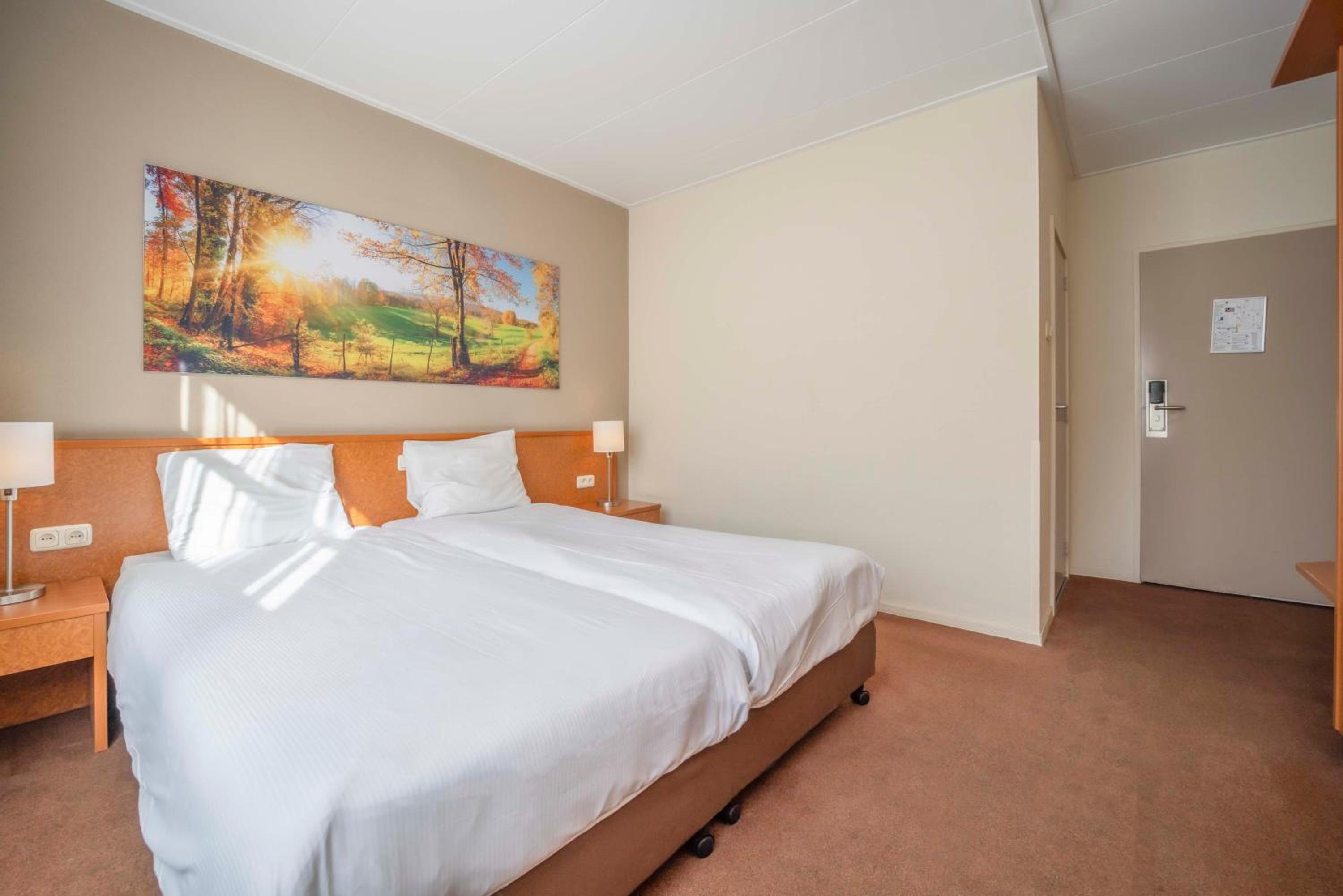Standard Double Room photo 3