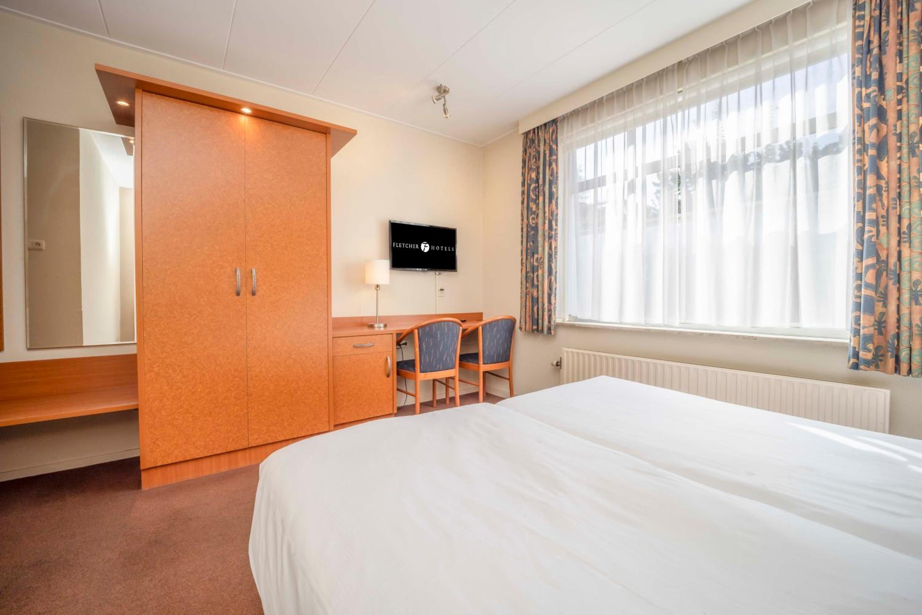 Standard Double Room photo 2