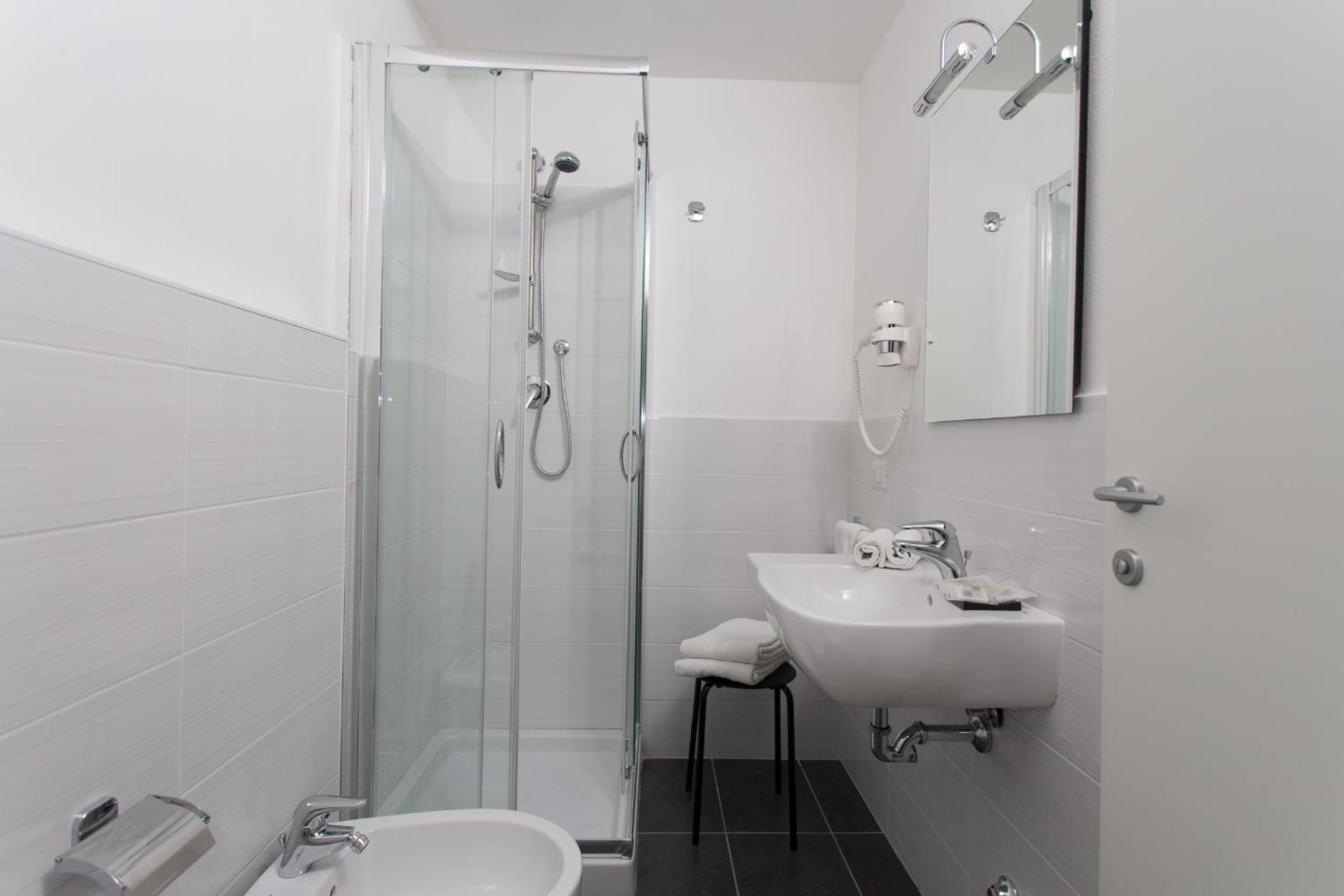 Superior Triple Room photo 2