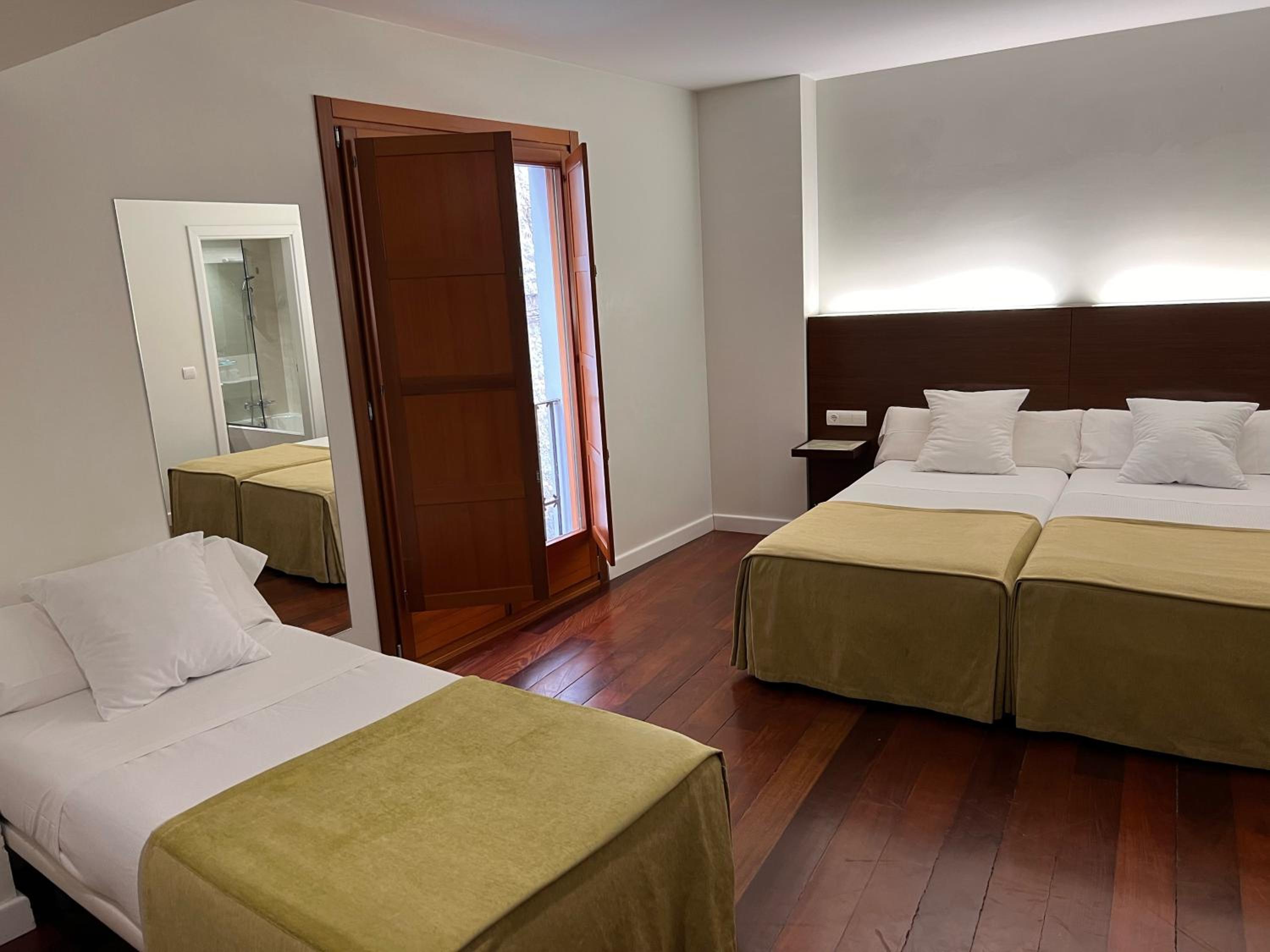 Triple Room photo 3