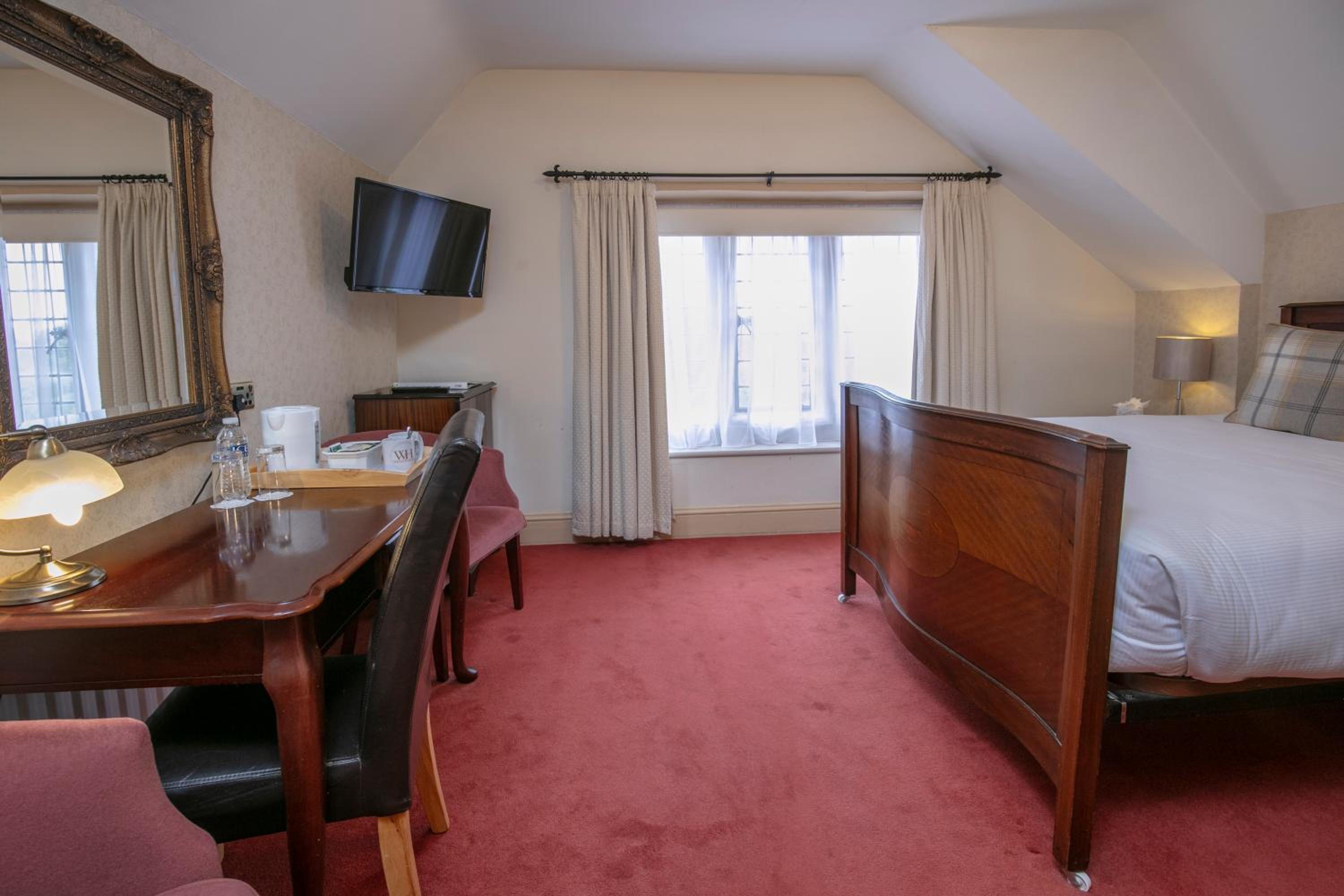 Standard Double Room - Non-Smoking photo 2