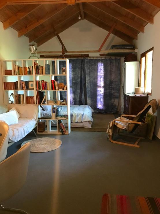One-Bedroom House photo 1