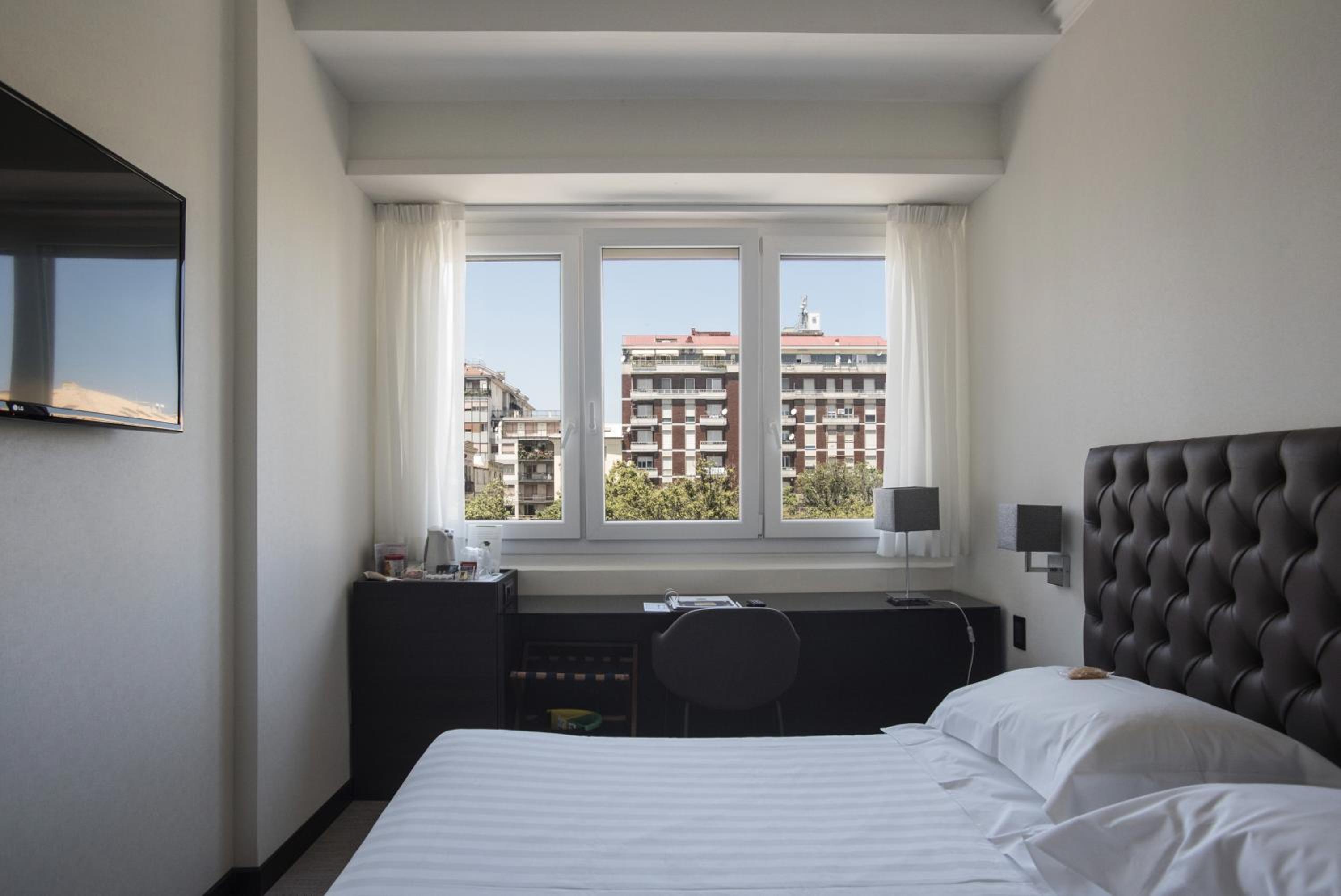 Classic Double Room - Photo 3