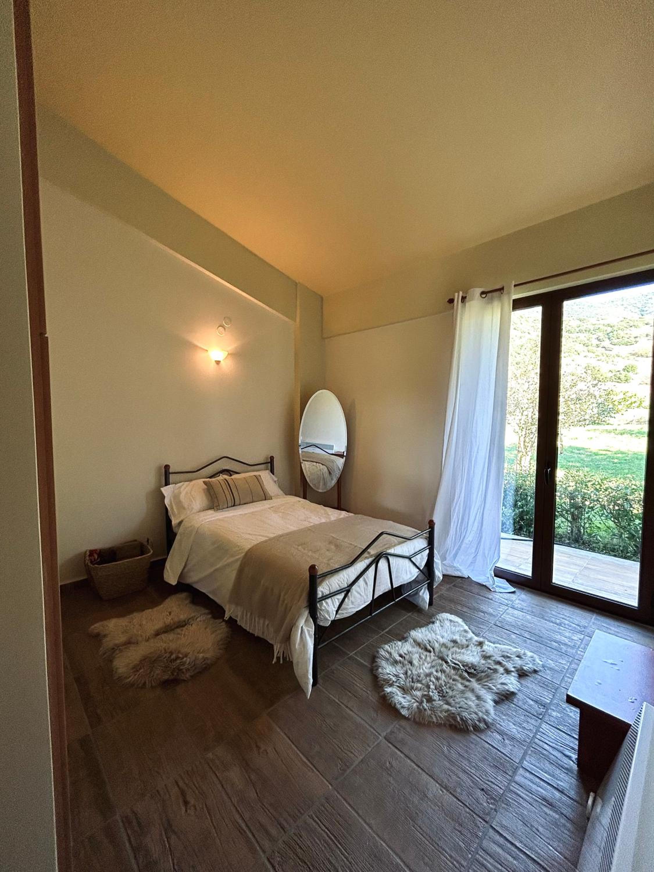 Three-Bedroom Villa photo 3