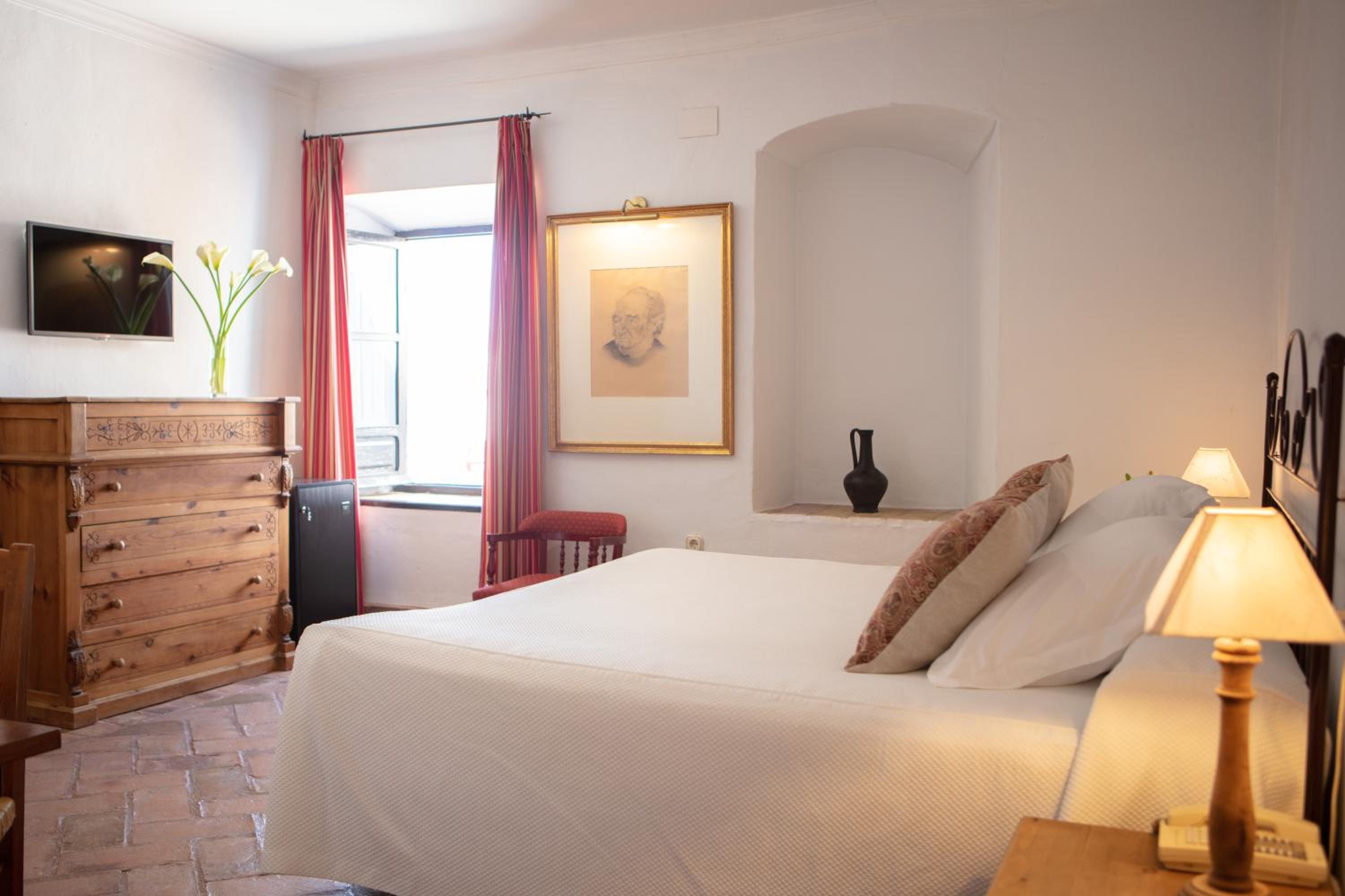 Double Room - Photo 1
