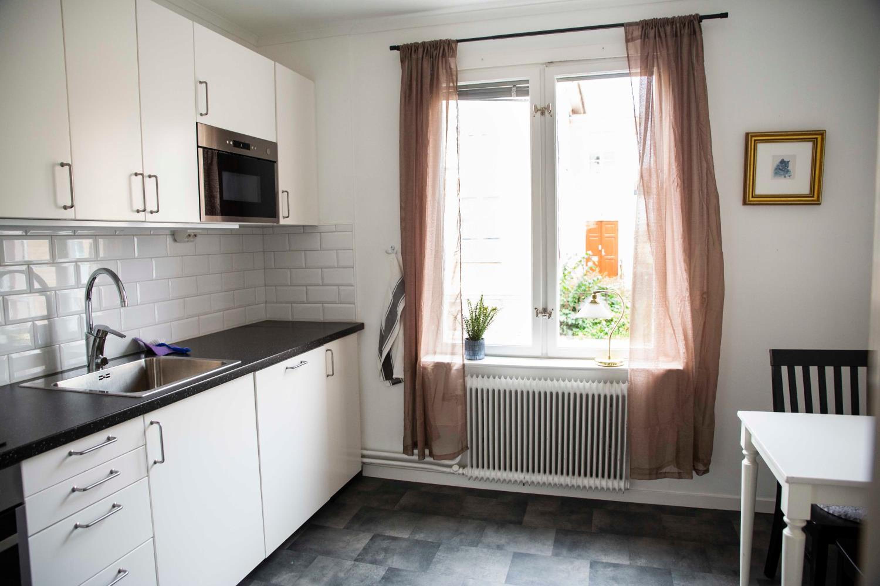 Apartment photo 2