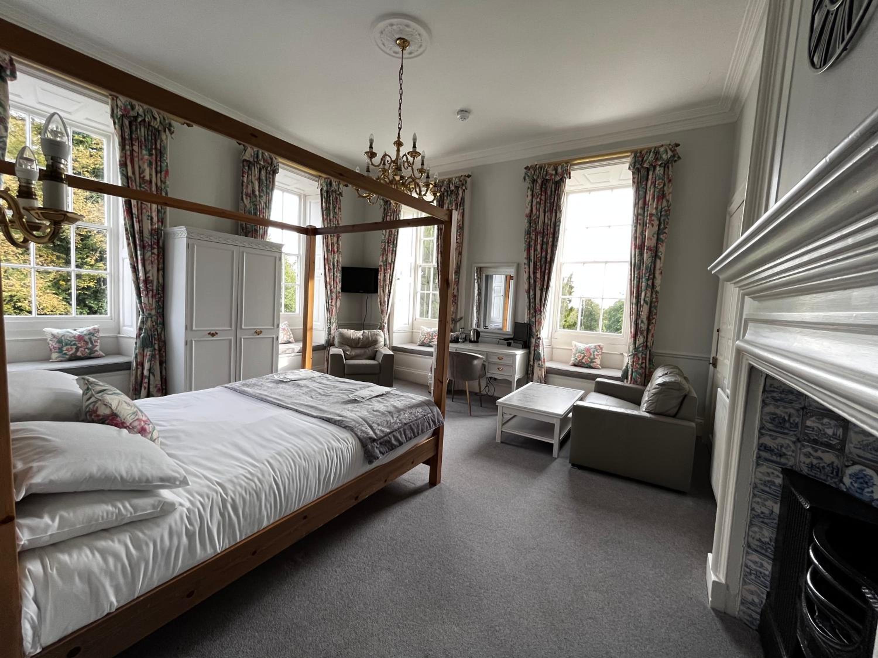 Executive Room - Photo 3