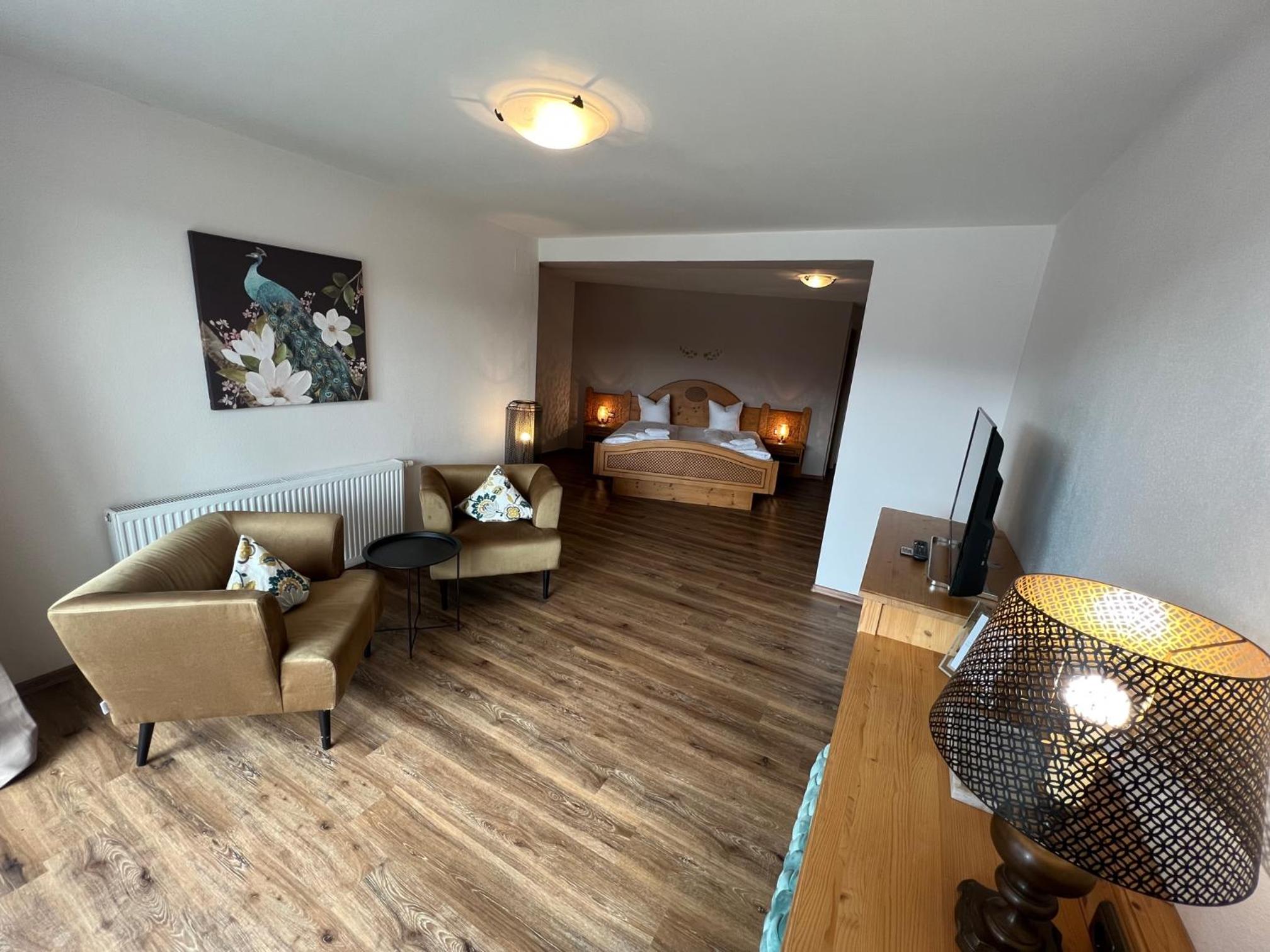 Comfort Double Room with Lake View - Photo 8
