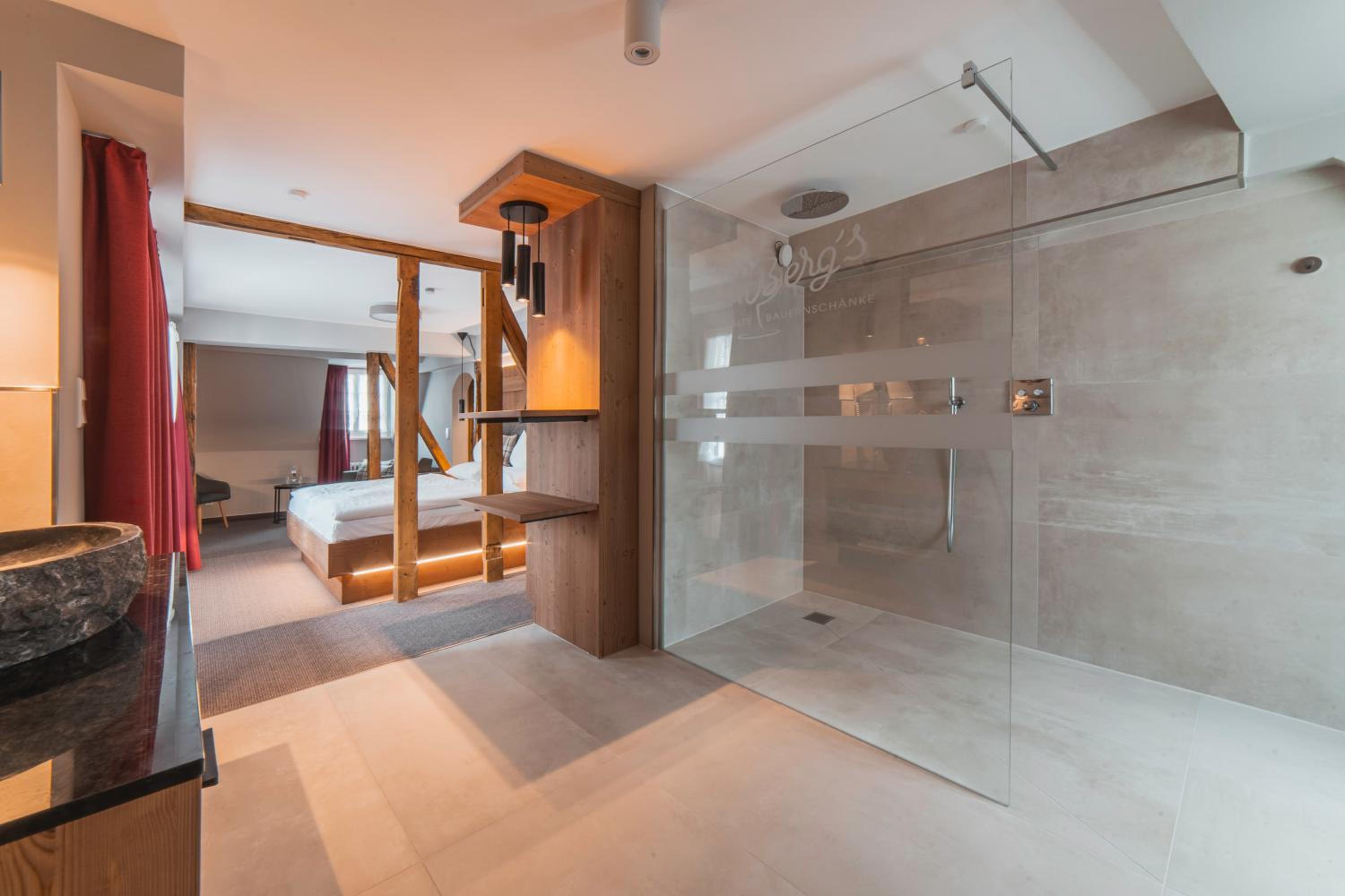 Junior Suite with Balcony photo 3