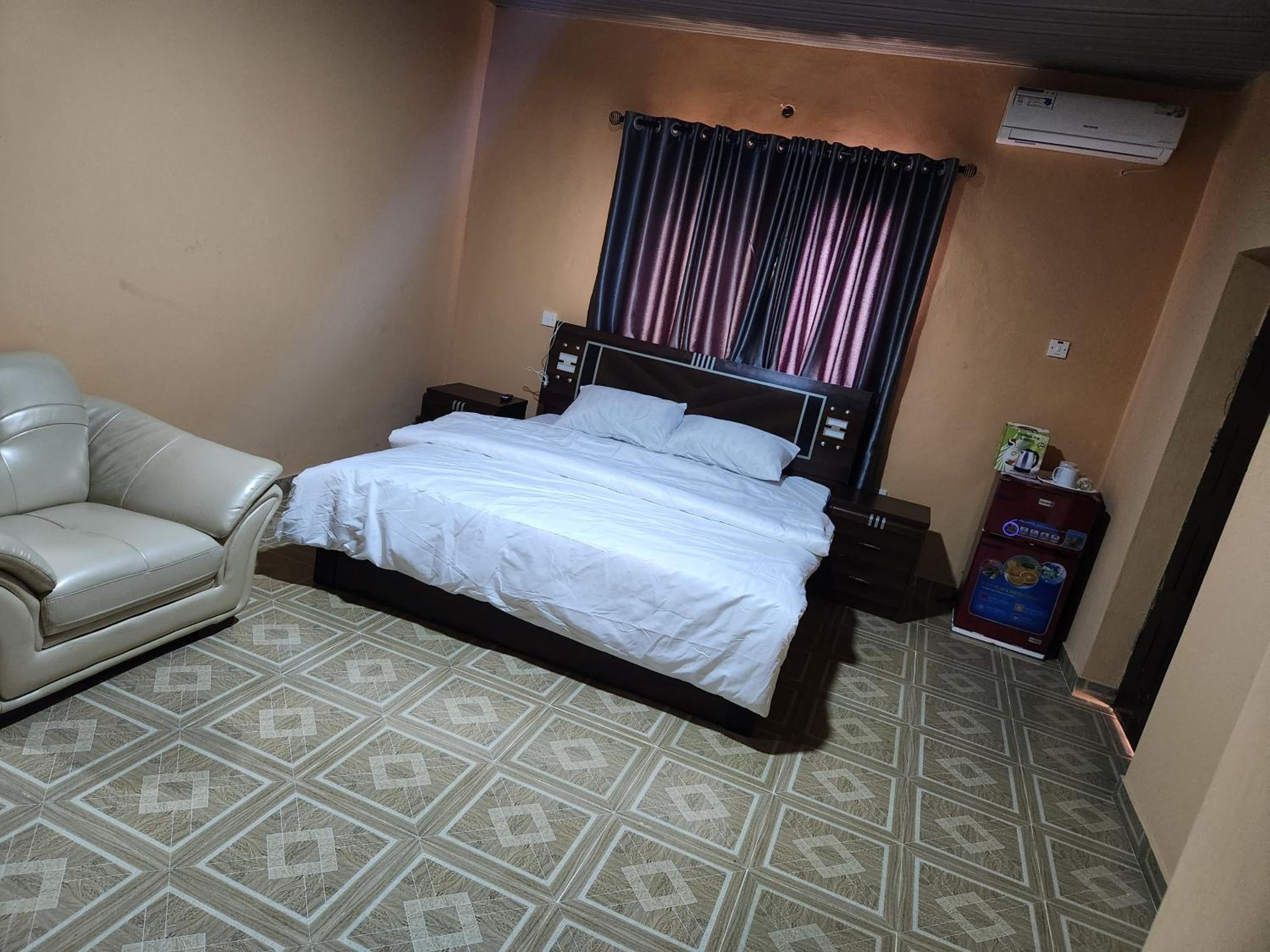 Standard Suite photo 1