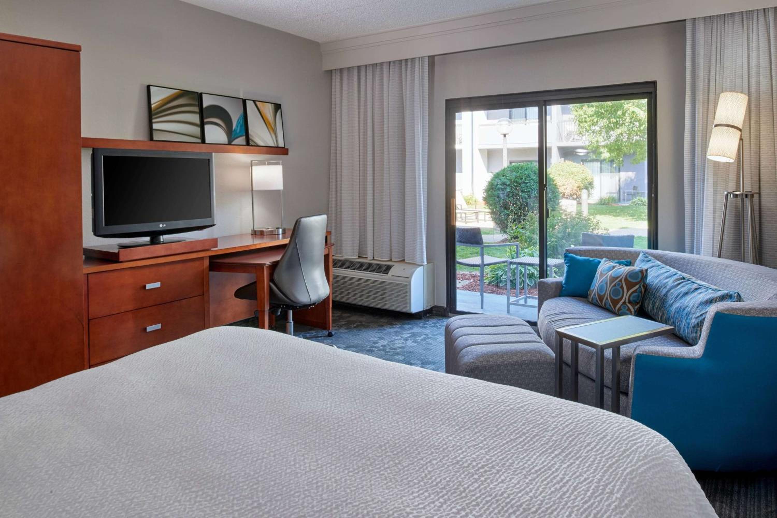 King Room - Disability Access - Photo 1